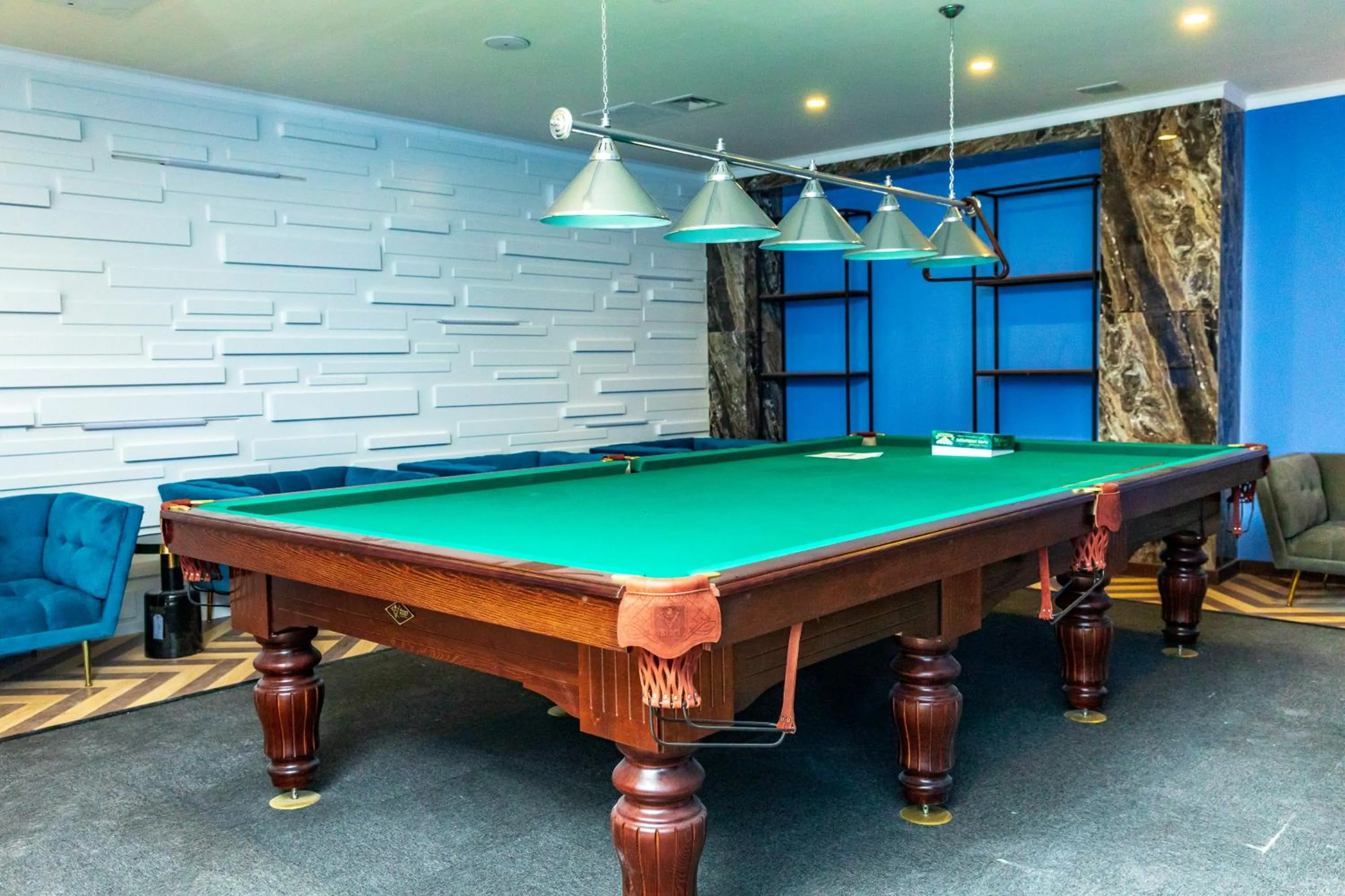 Billiard in Wyndham Garden Burabay