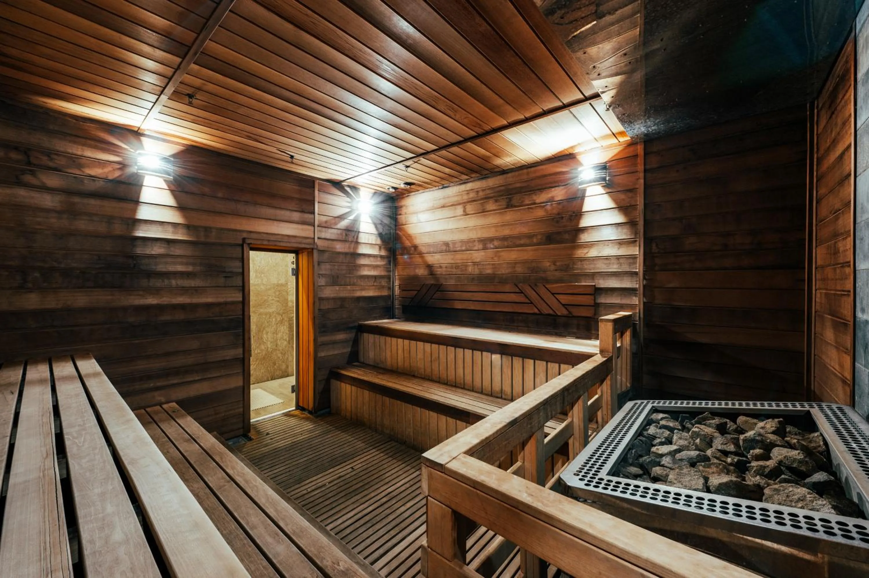 Sauna in Wyndham Garden Burabay