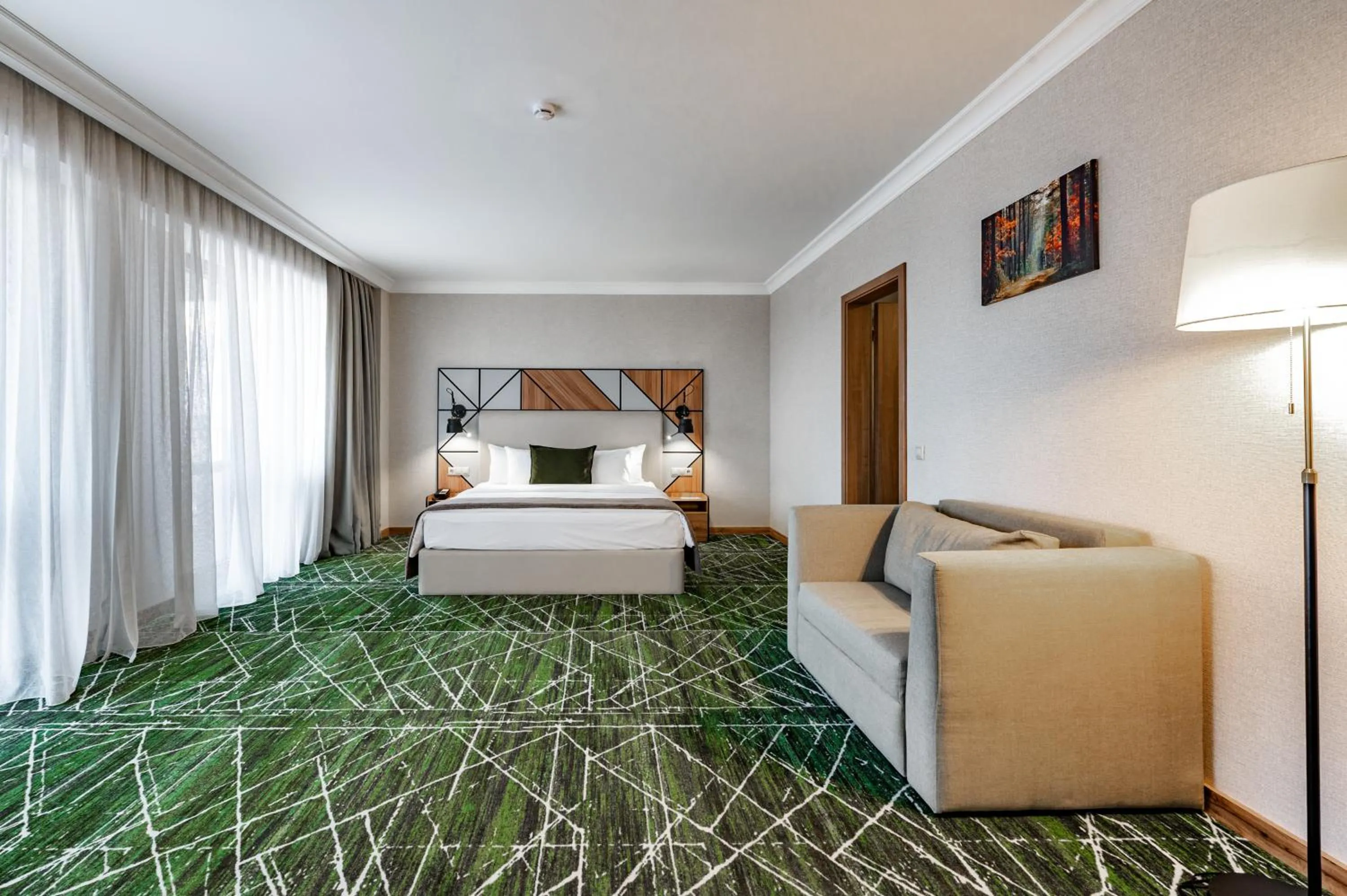 Bed in Wyndham Garden Burabay