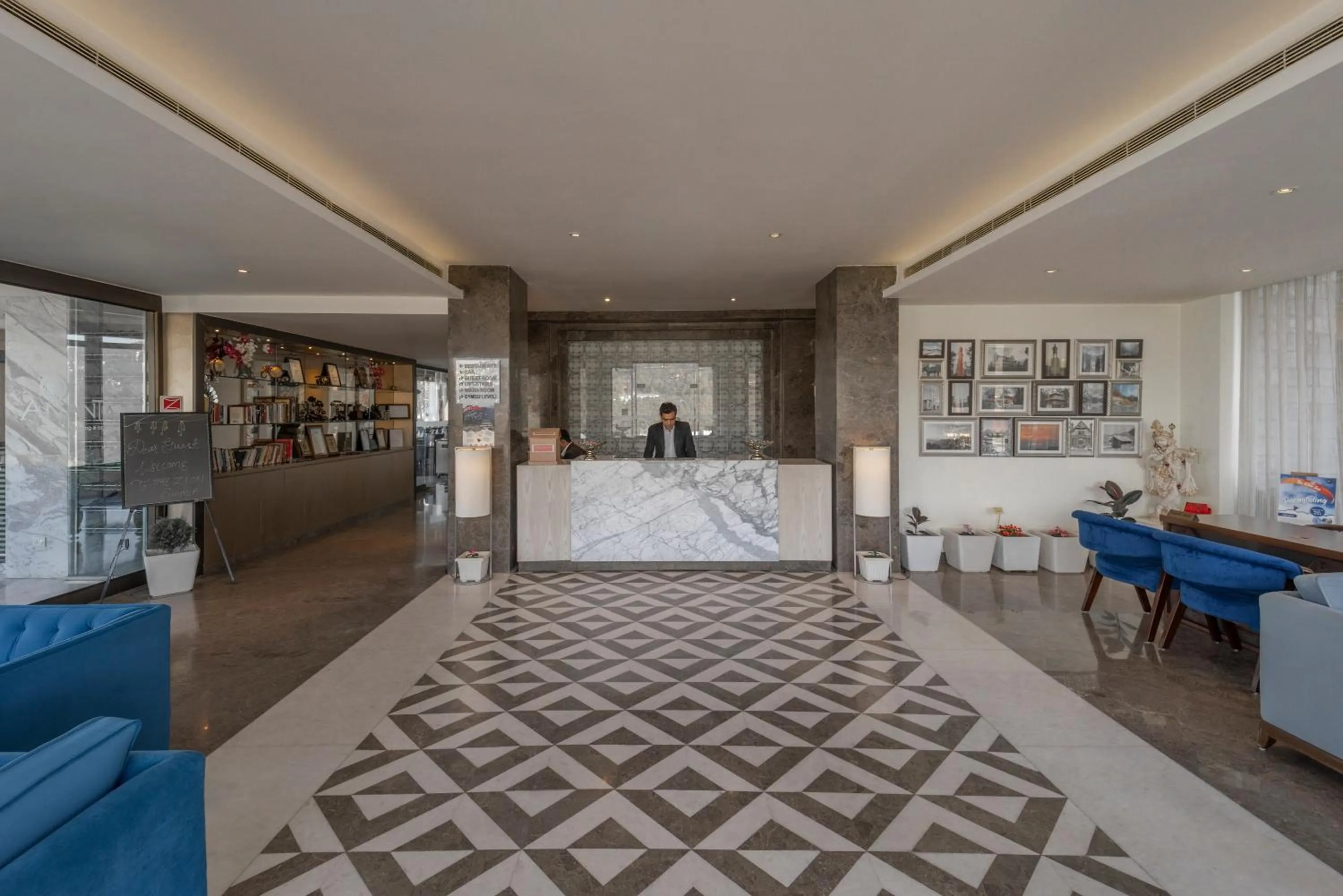 Lobby or reception in The Zion Hotel