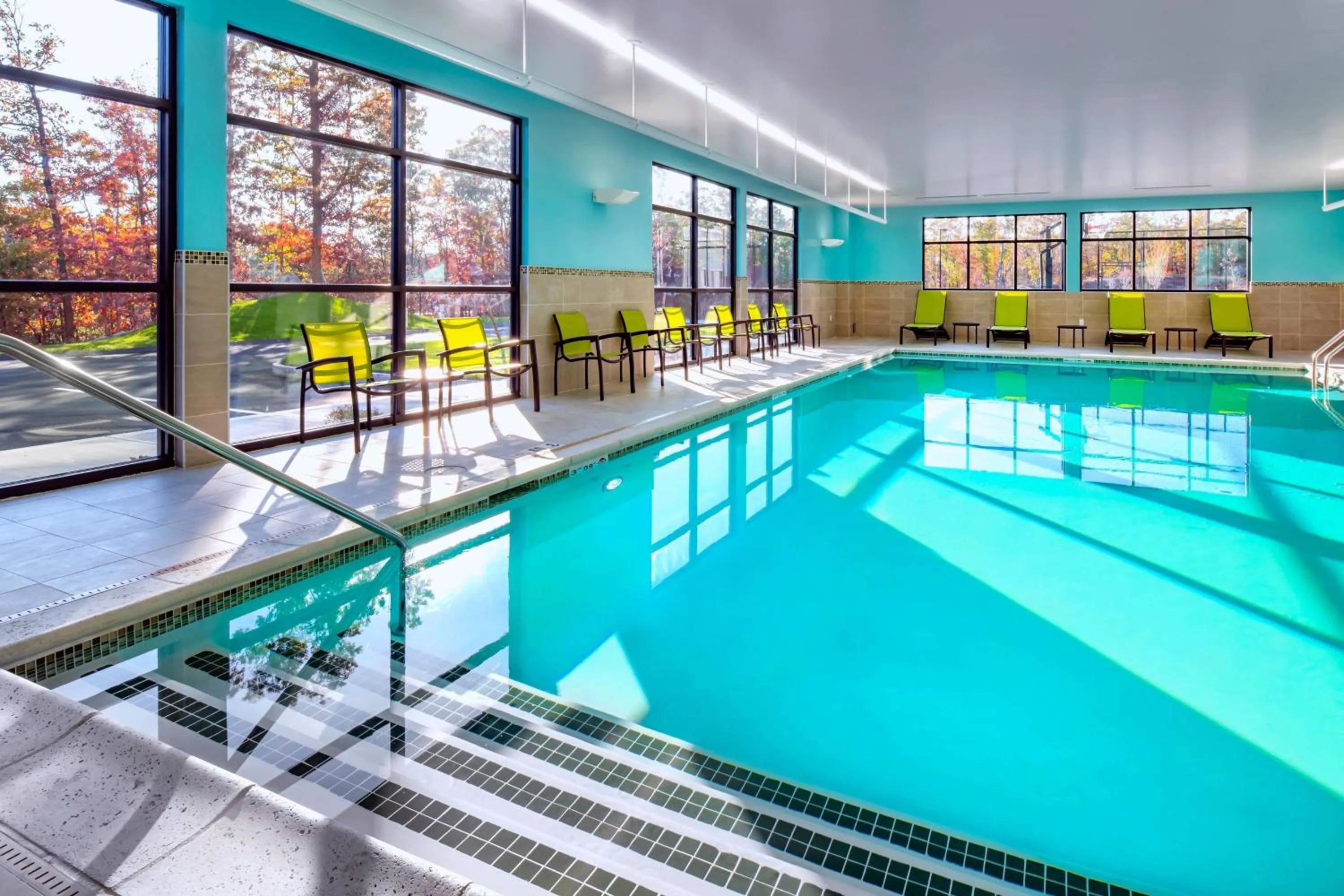 Swimming pool in SpringHill Suites By Marriott Wrentham Plainville