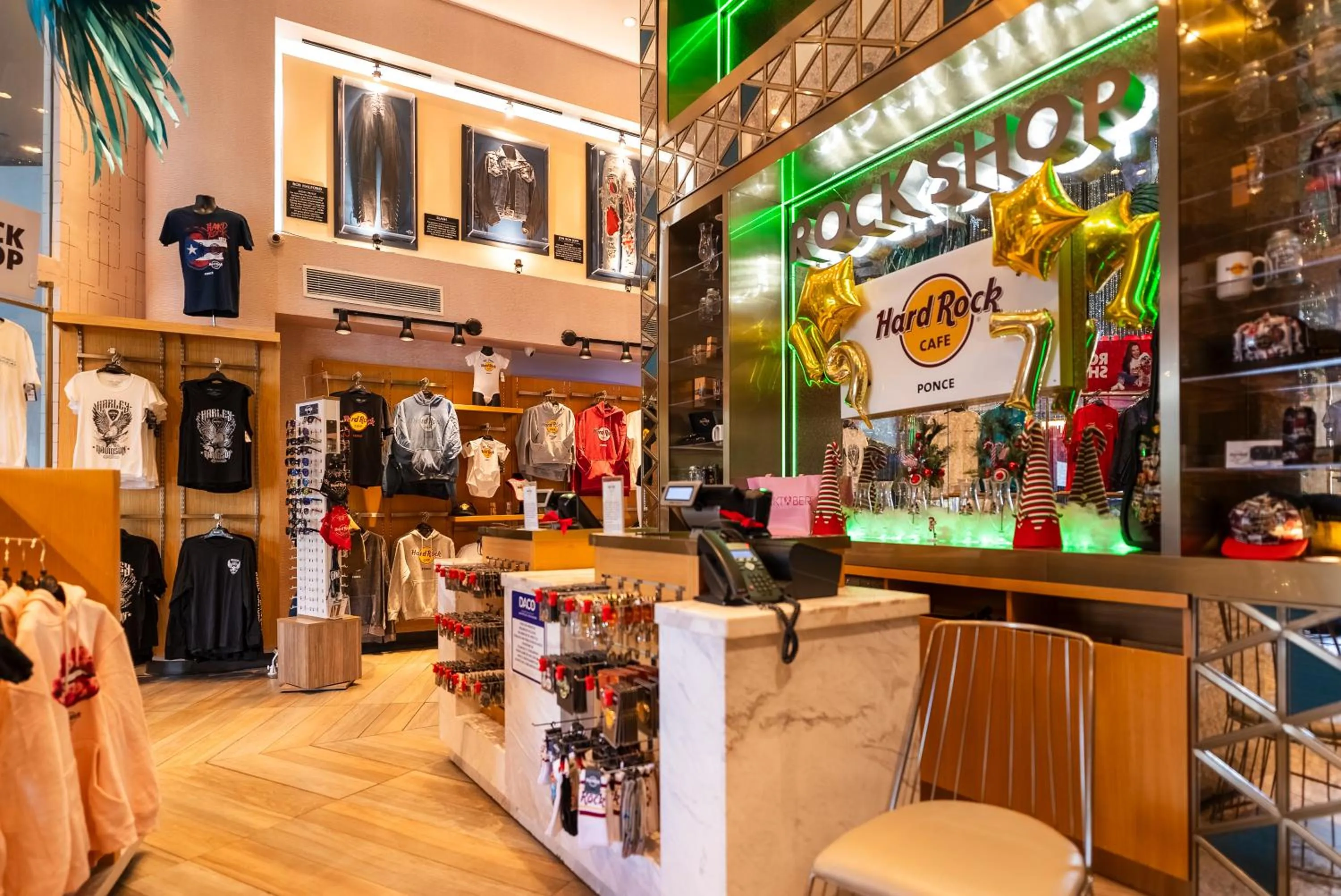 Restaurant/places to eat in Aloft Ponce Hotel & Casino