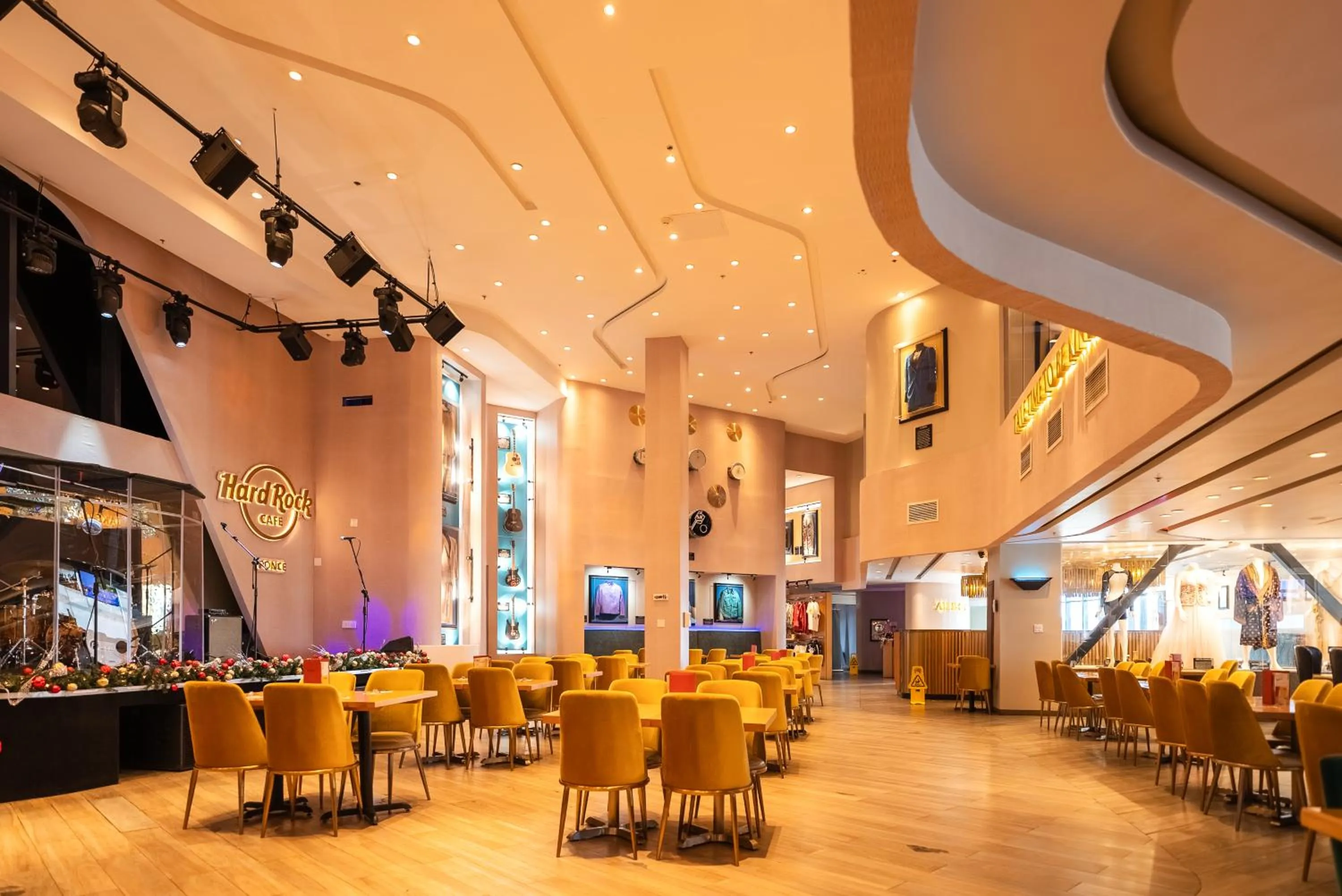 Restaurant/places to eat in Aloft Ponce Hotel & Casino