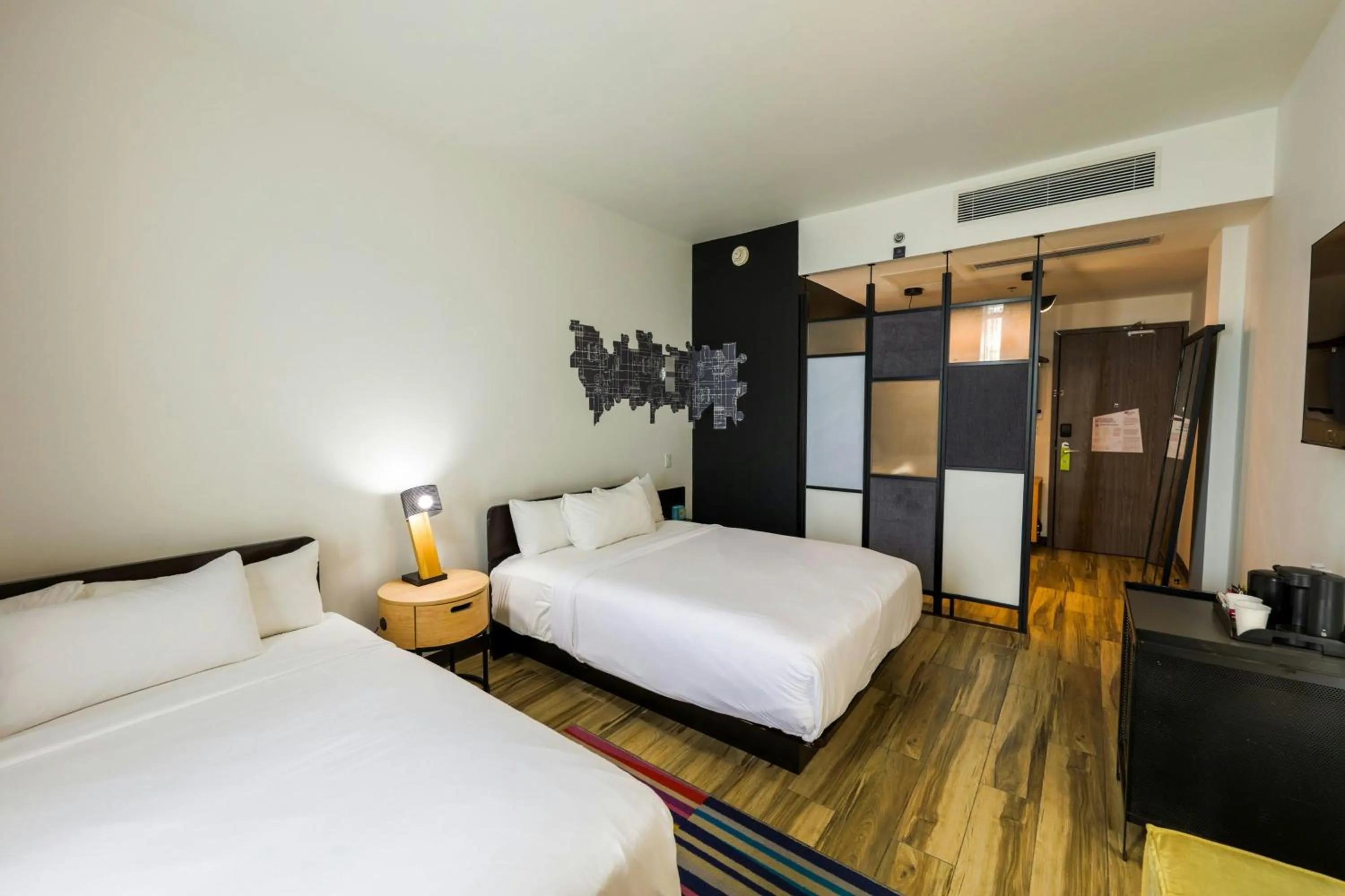 Photo of the whole room, Bed in Aloft Ponce Hotel & Casino