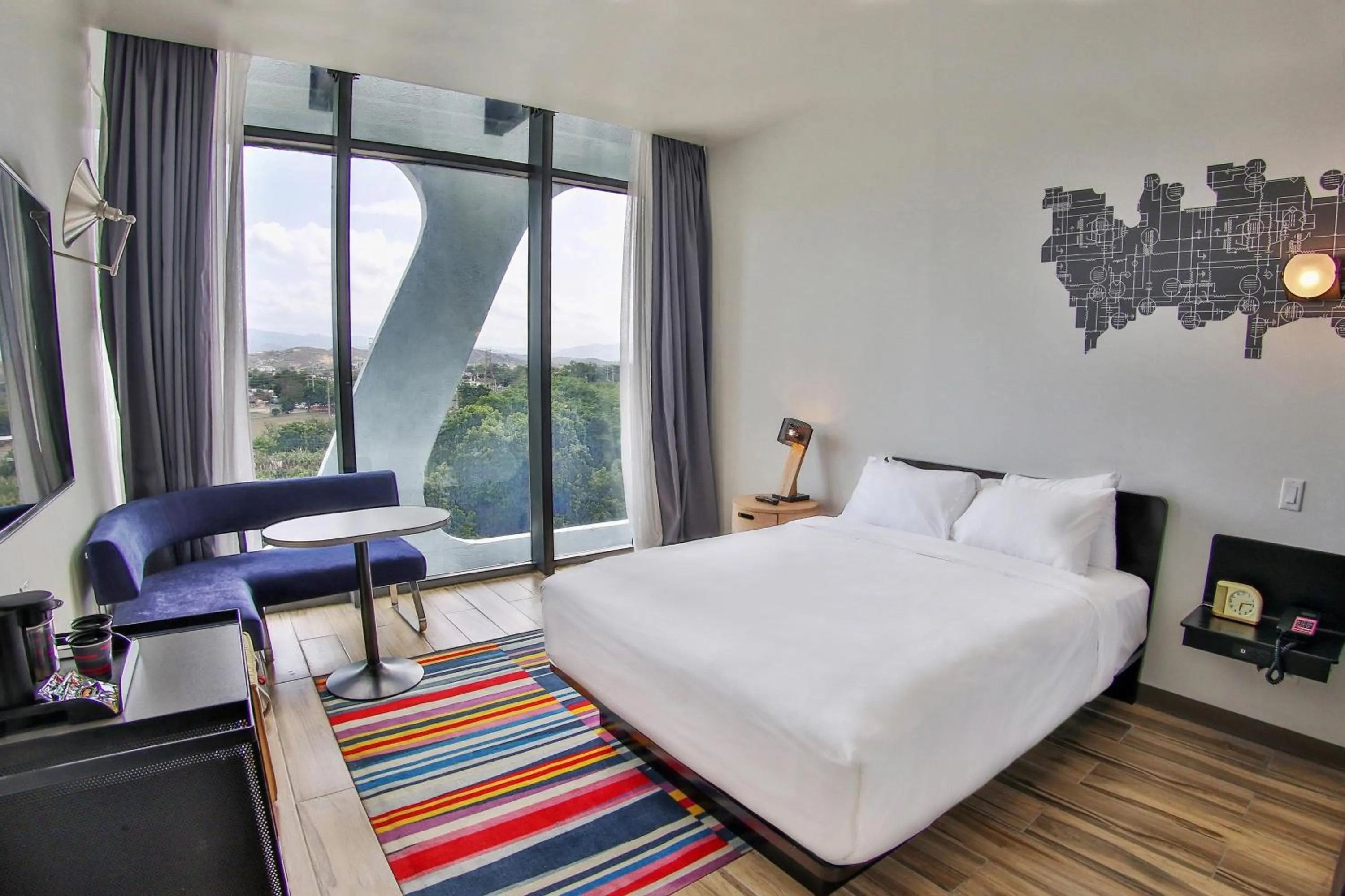 Photo of the whole room, Bed in Aloft Ponce Hotel & Casino