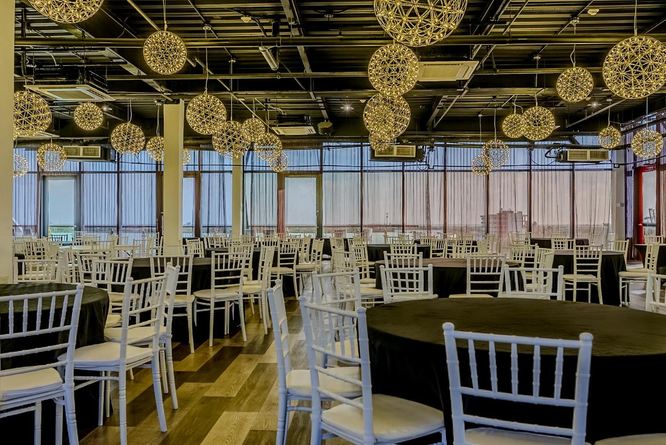 Seating area in Aloft Ponce Hotel & Casino