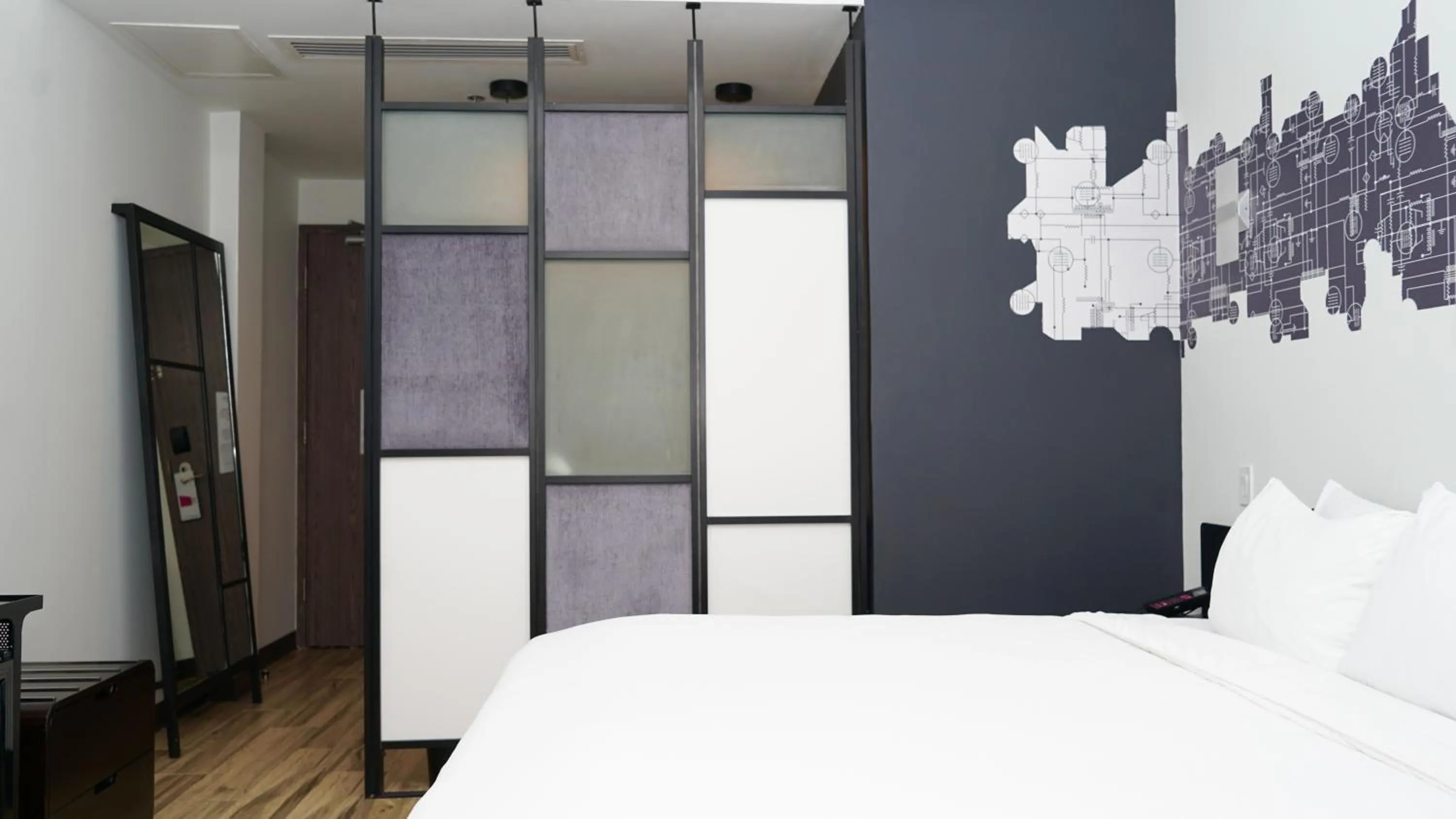 Decorative detail, Bed in Aloft Ponce Hotel & Casino