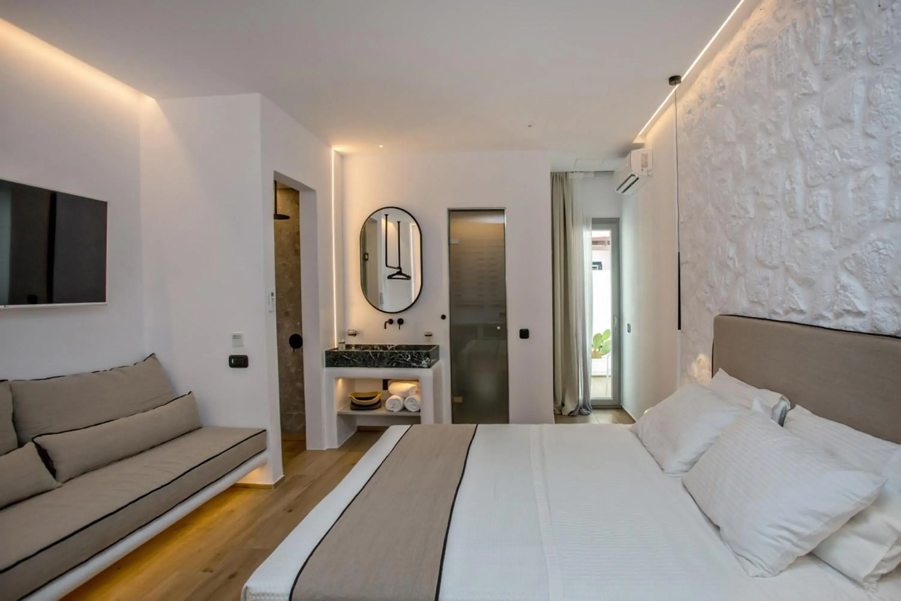 Levantes Luxury Suites II Levantes Luxury Suites II