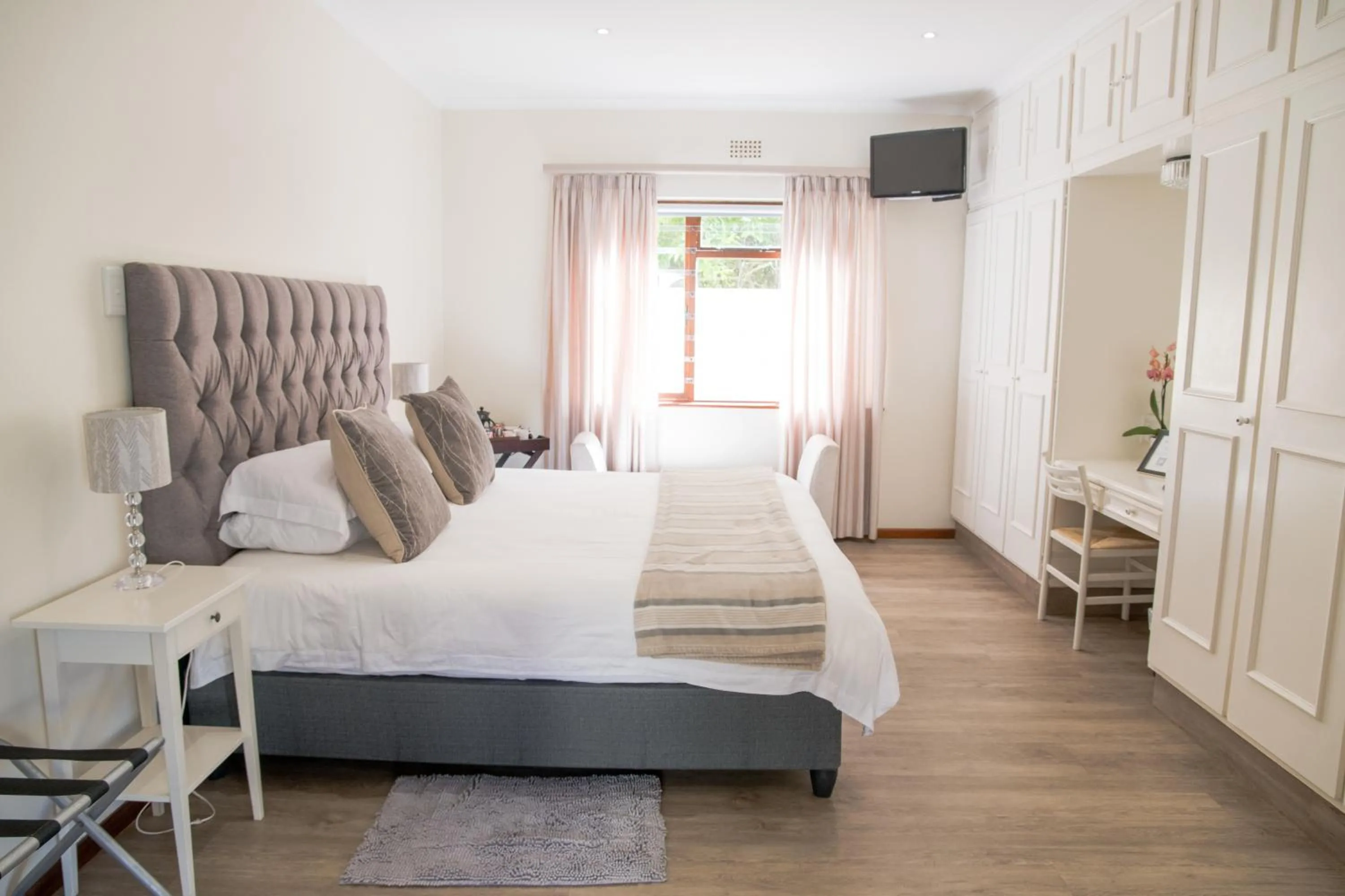 Penguino Guesthouse
