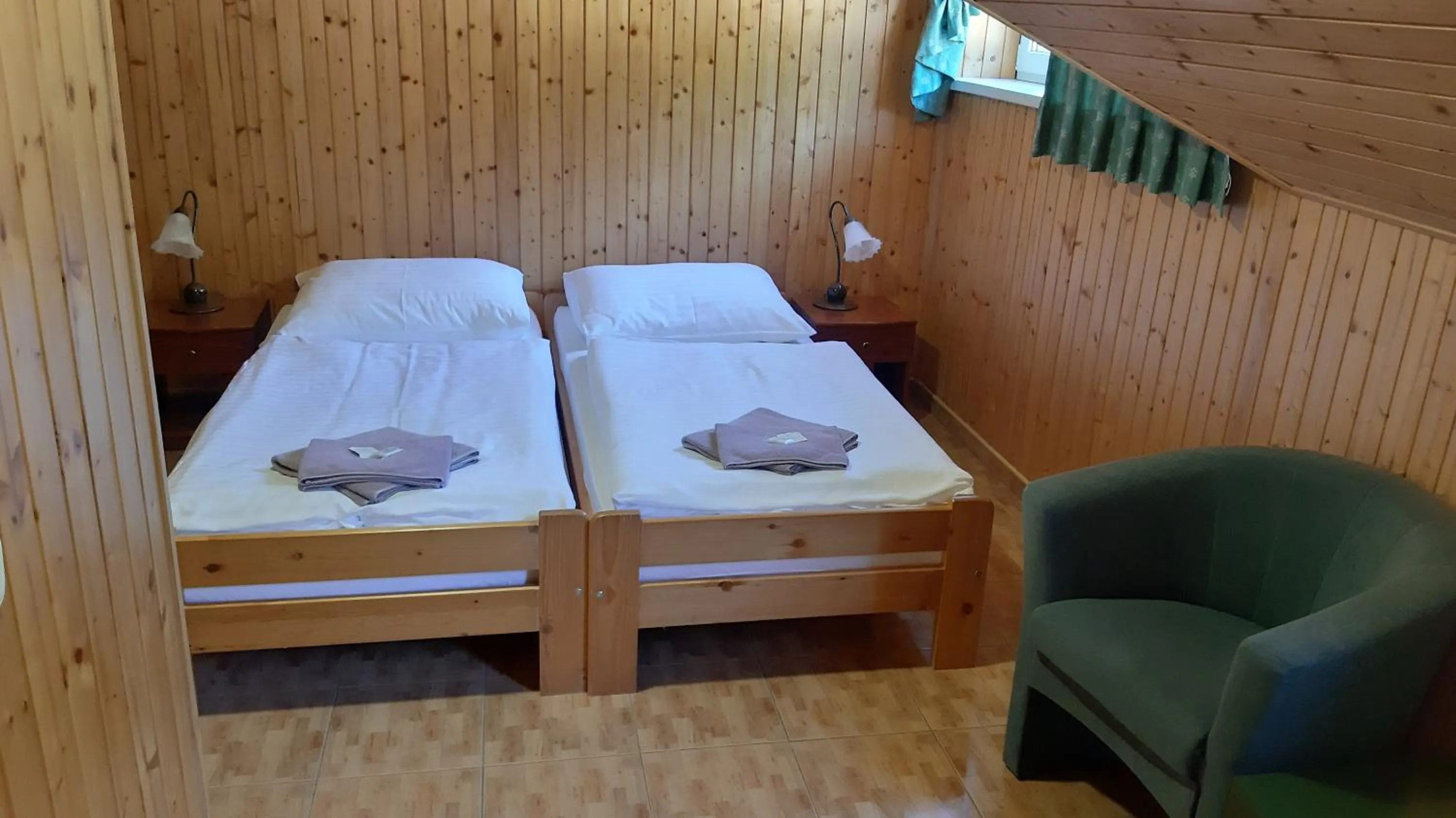 Bed in Penzión pri studničke Omastiná