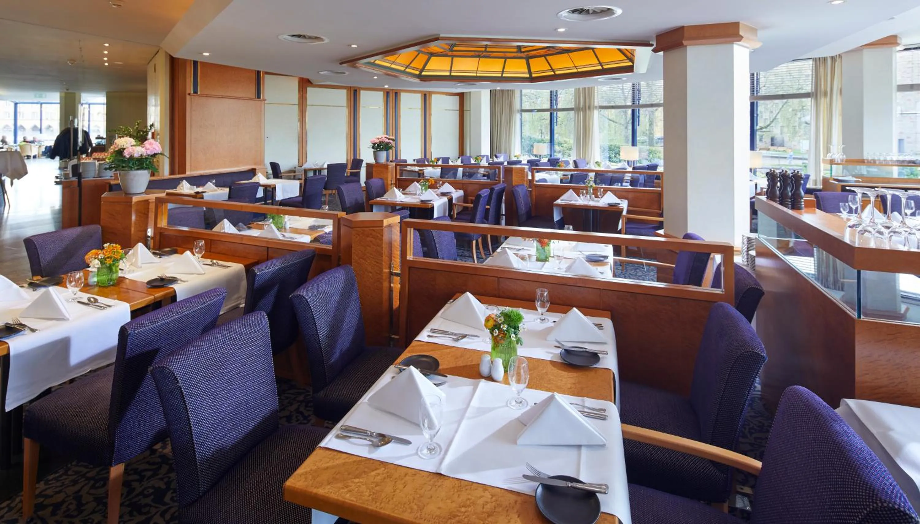 Restaurant/places to eat in Parkhotel Pforzheim