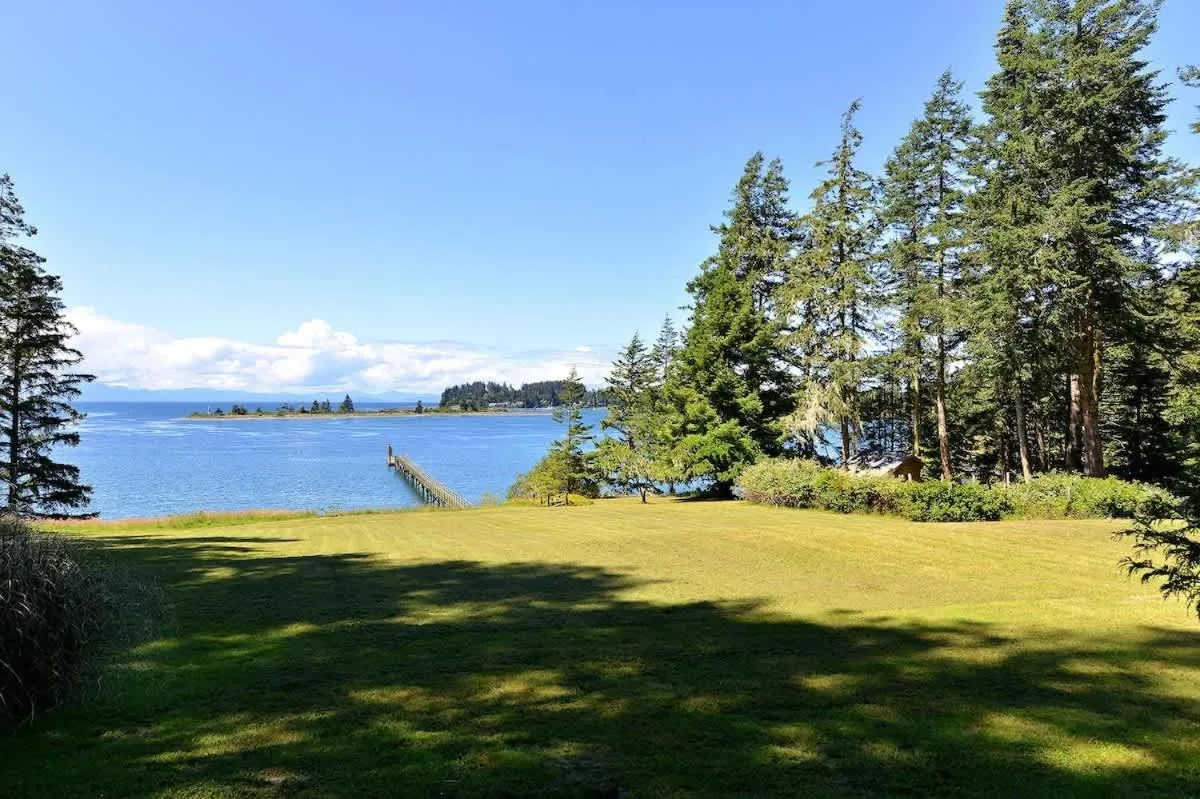 Pacific Coast Beach House by EMR Vacation Rentals