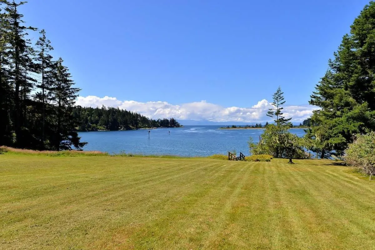 Pacific Coast Beach House by EMR Vacation Rentals