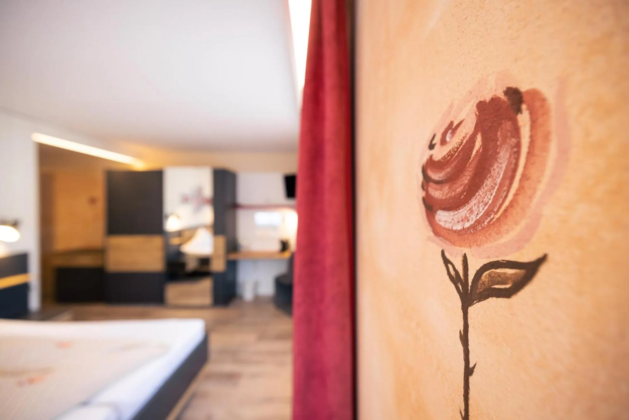 Photo of the whole room, Bed in Garni Hotel Torkelbündte