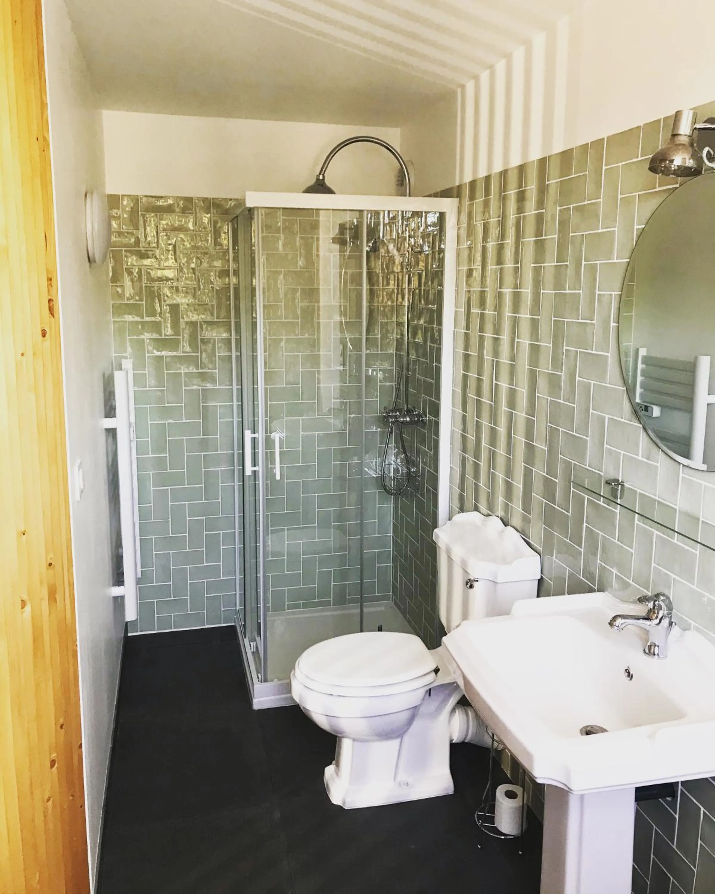 Bathroom in Léhontine