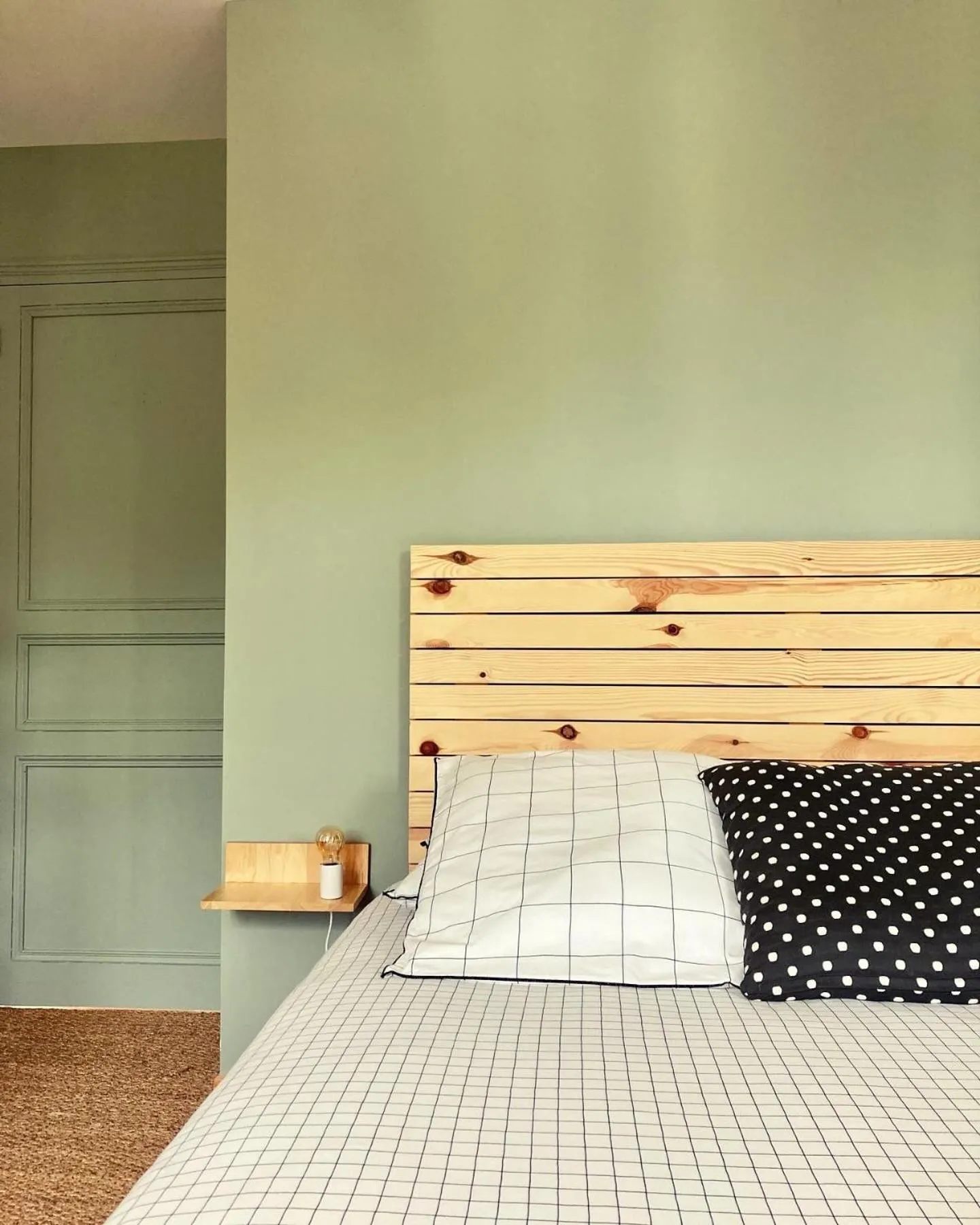 Photo of the whole room in Léhontine