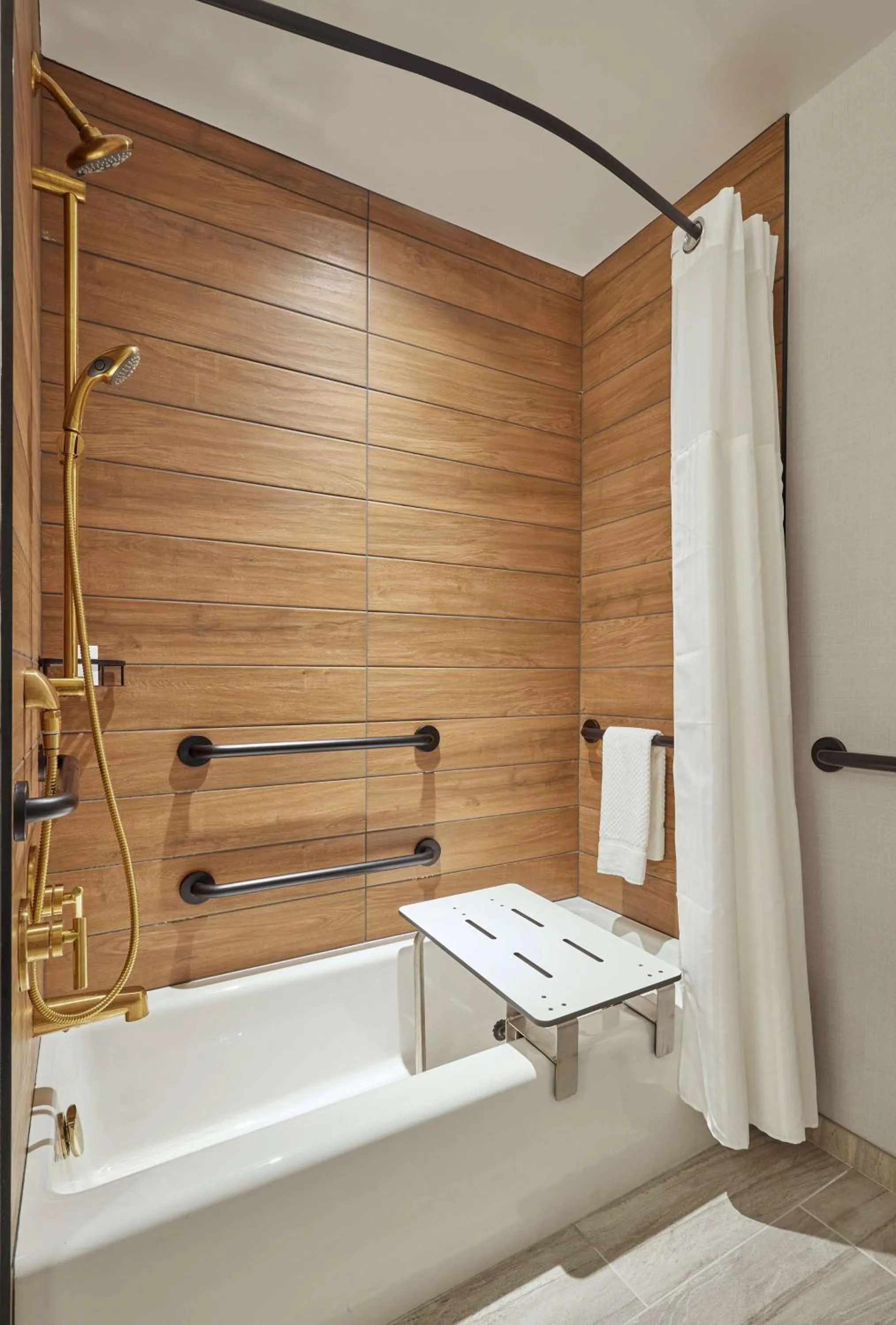 Bathroom in Sable At Navy Pier Chicago, Curio Collection By Hilton