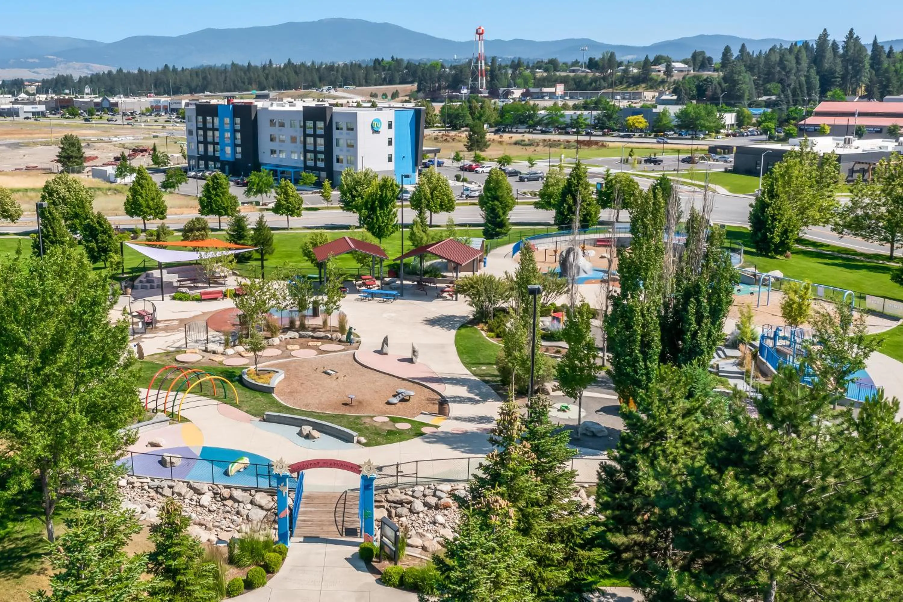 Property building in Tru By Hilton Spokane Valley, Wa