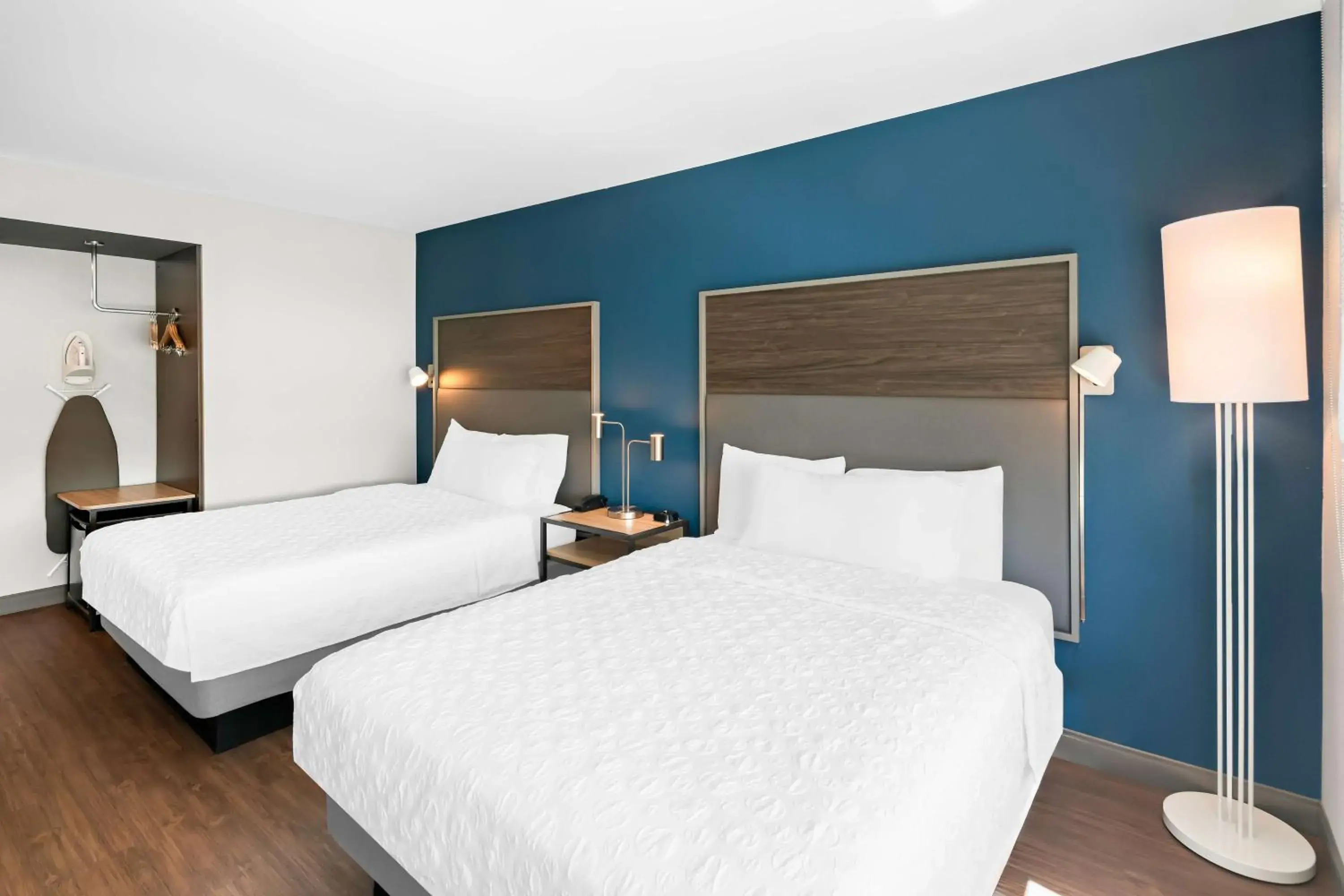 Bed in Tru By Hilton Spokane Valley, Wa Bed in Tru By Hilton Spokane Valley, Wa