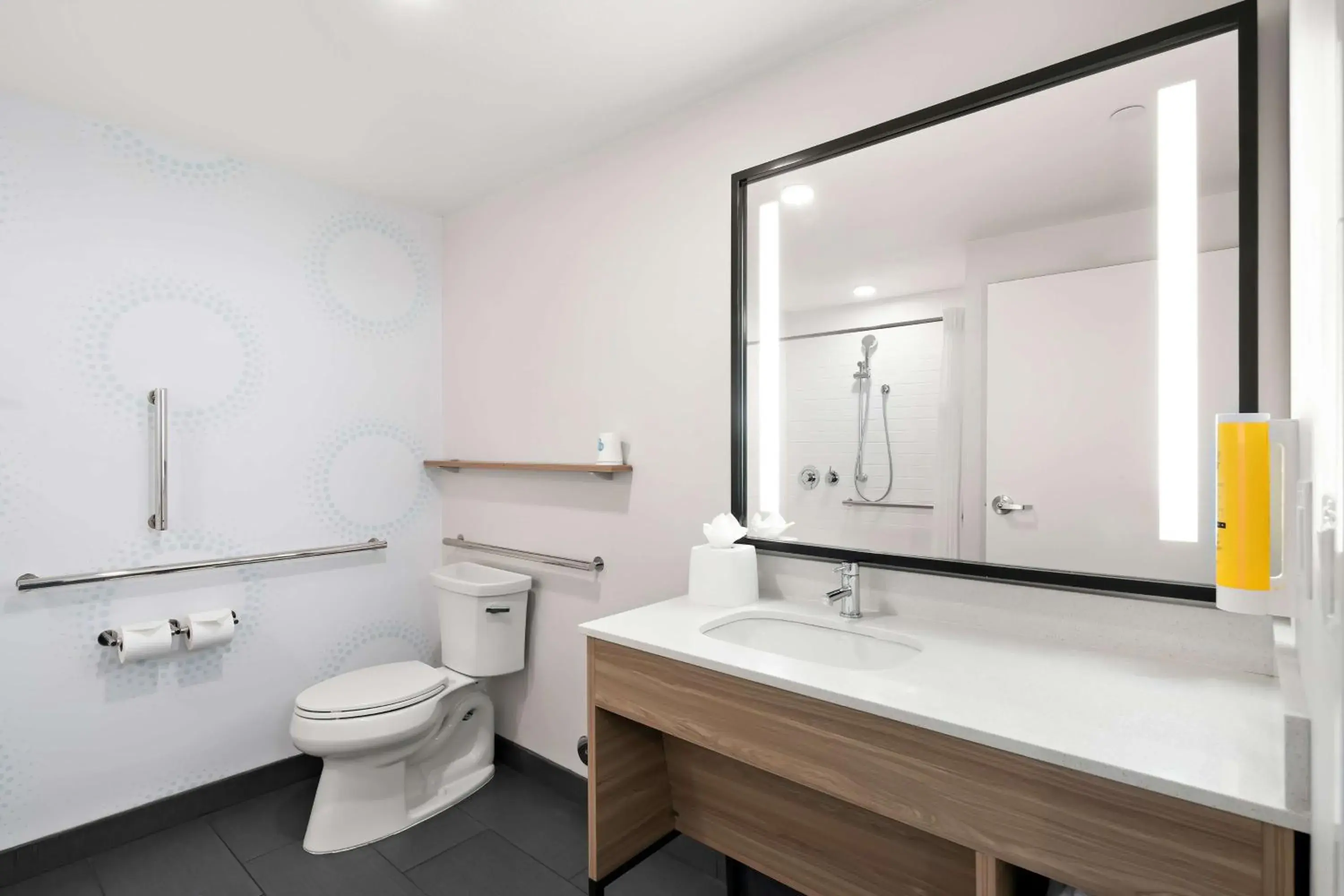 Bathroom in Tru By Hilton Spokane Valley, Wa Bathroom in Tru By Hilton Spokane Valley, Wa