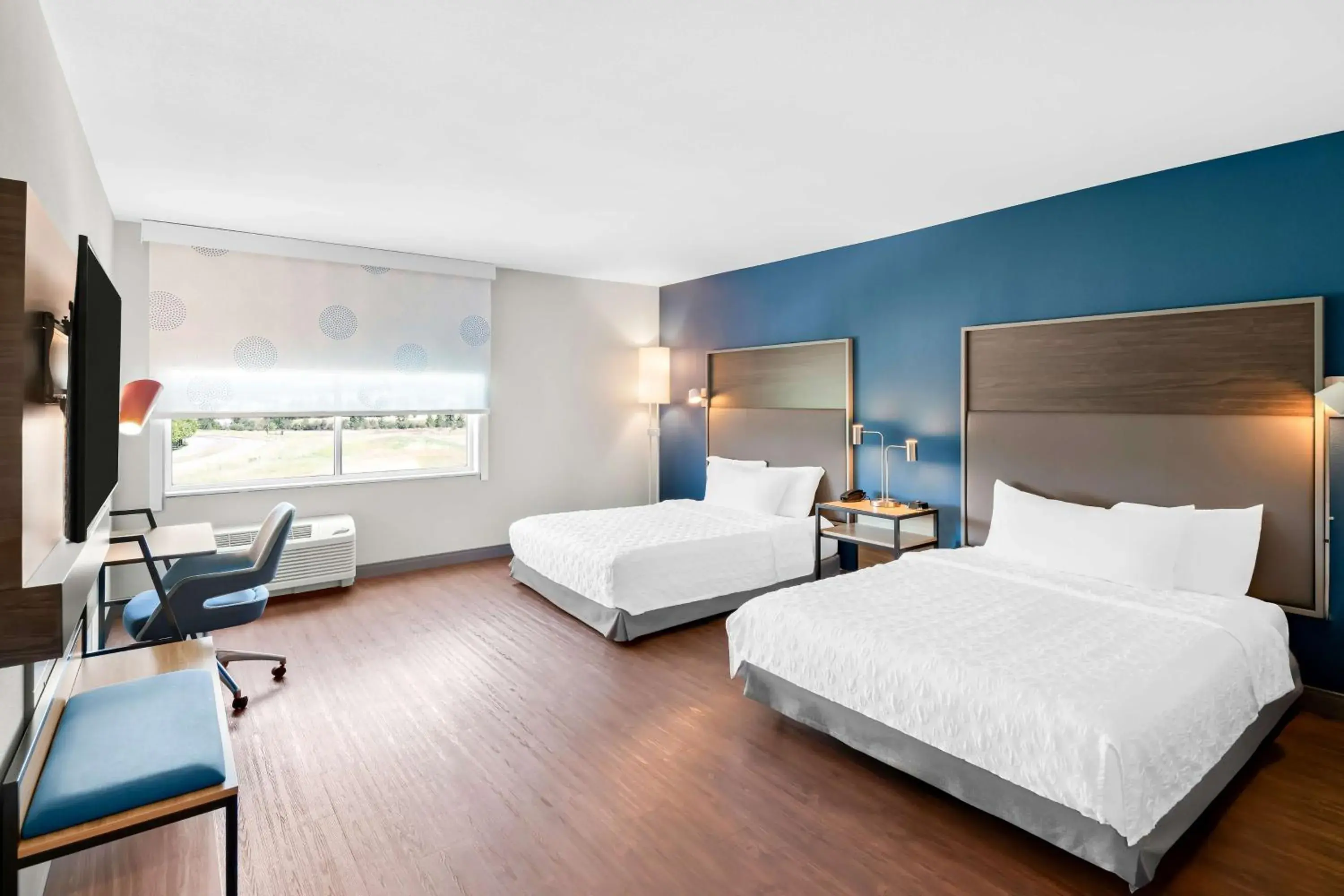 Bedroom, Bed in Tru By Hilton Spokane Valley, Wa Bedroom, Bed in Tru By Hilton Spokane Valley, Wa