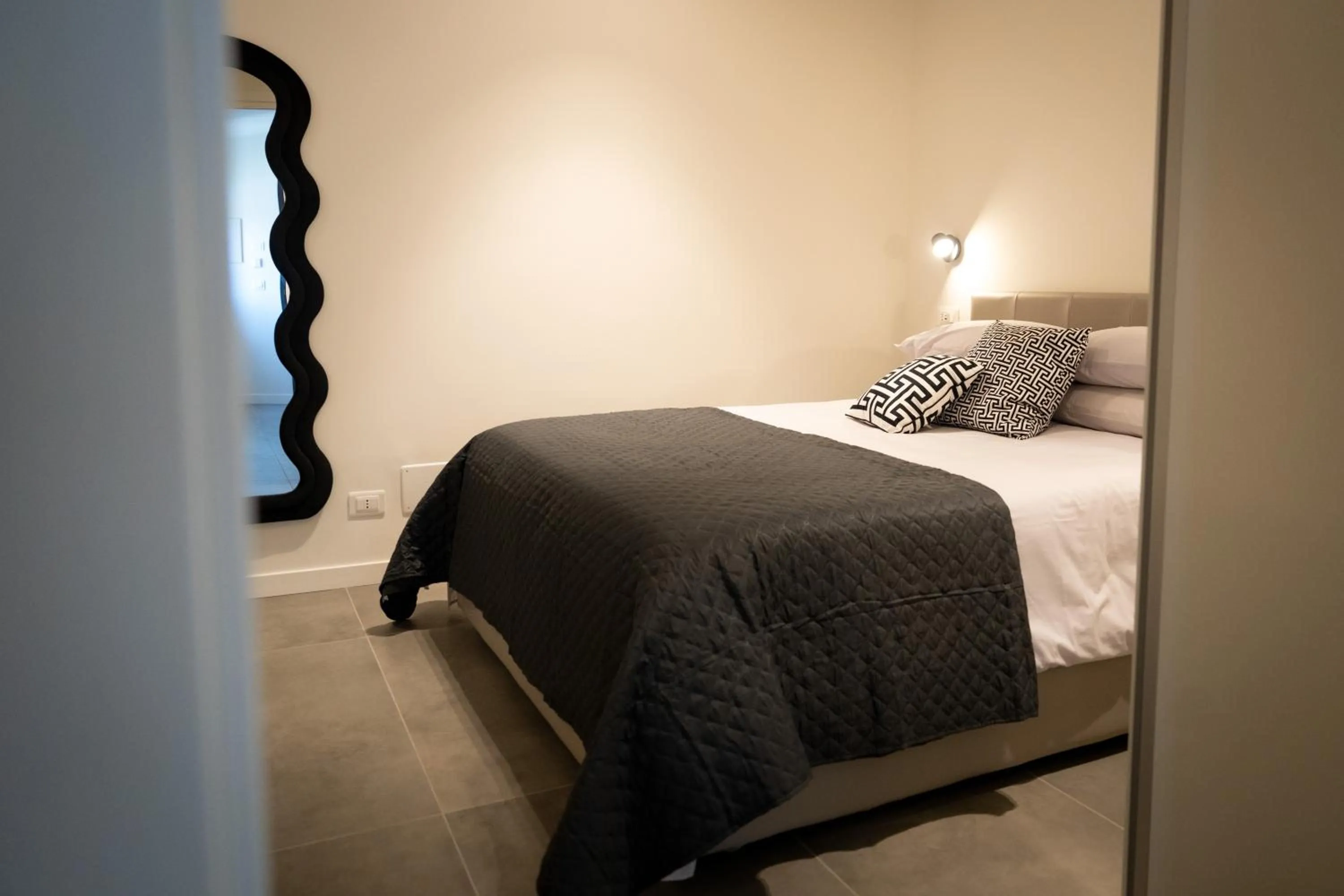 Suite 70 Luxury Collection