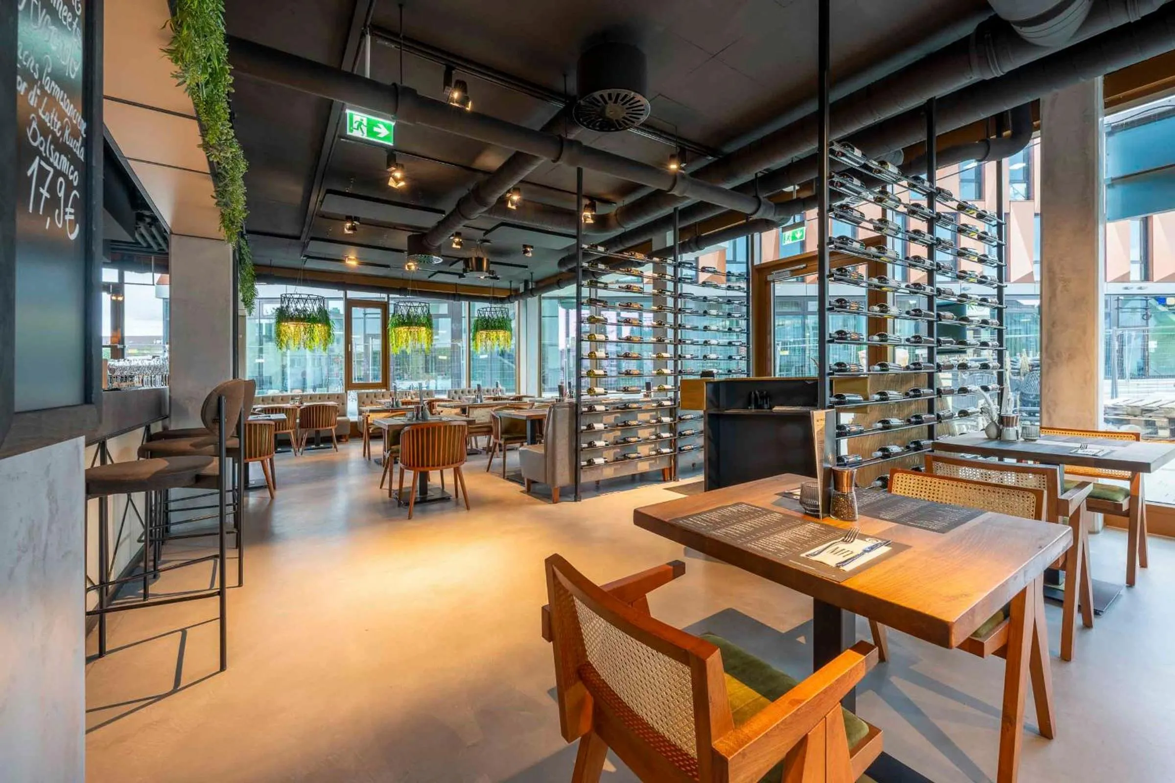 Restaurant/places to eat in PLAZA INN Blankenburg Ditzingen, Sure Hotel Collection