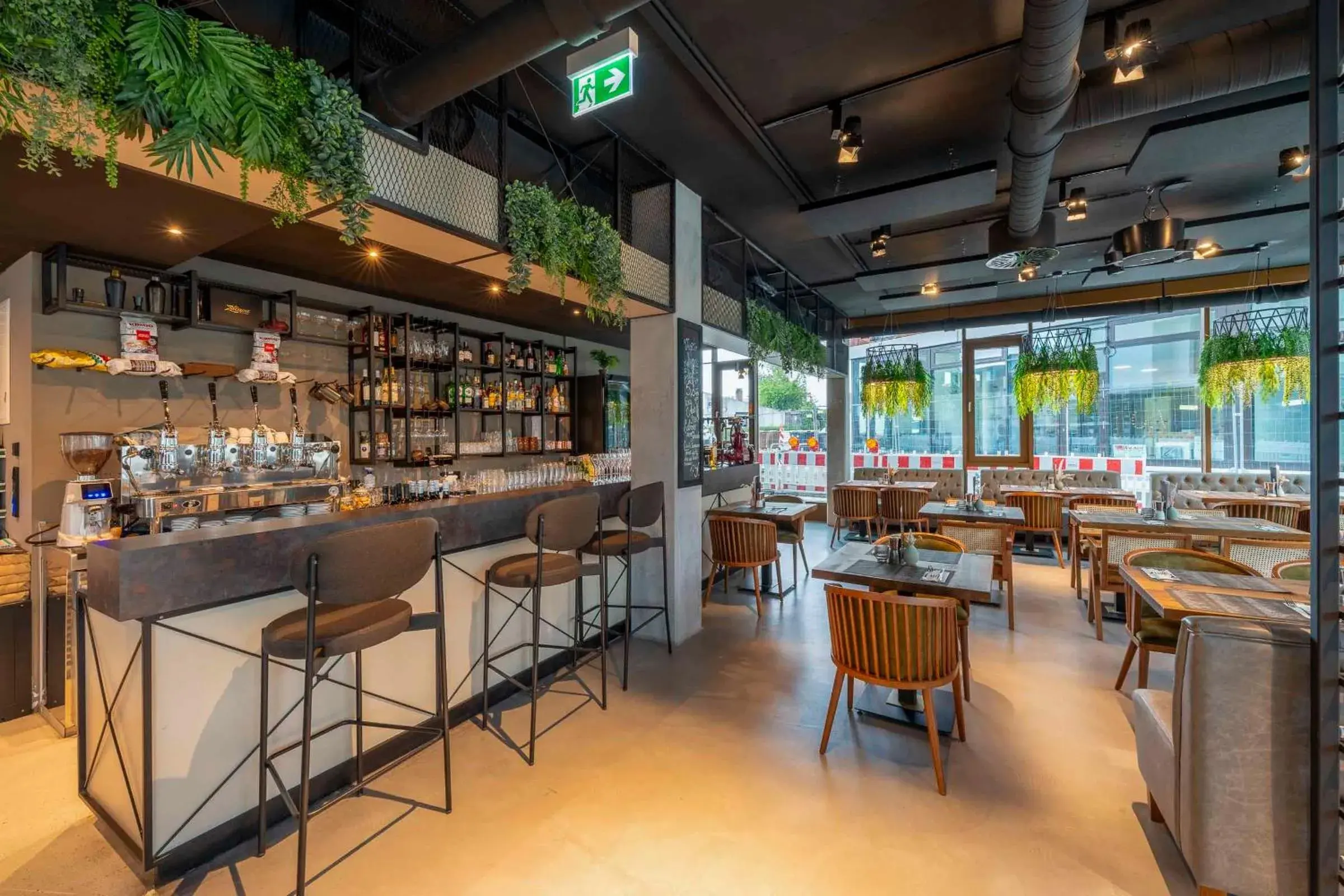 Restaurant/places to eat in PLAZA INN Blankenburg Ditzingen, Sure Hotel Collection Restaurant/places to eat in PLAZA INN Blankenburg Ditzingen, Sure Hotel Collection