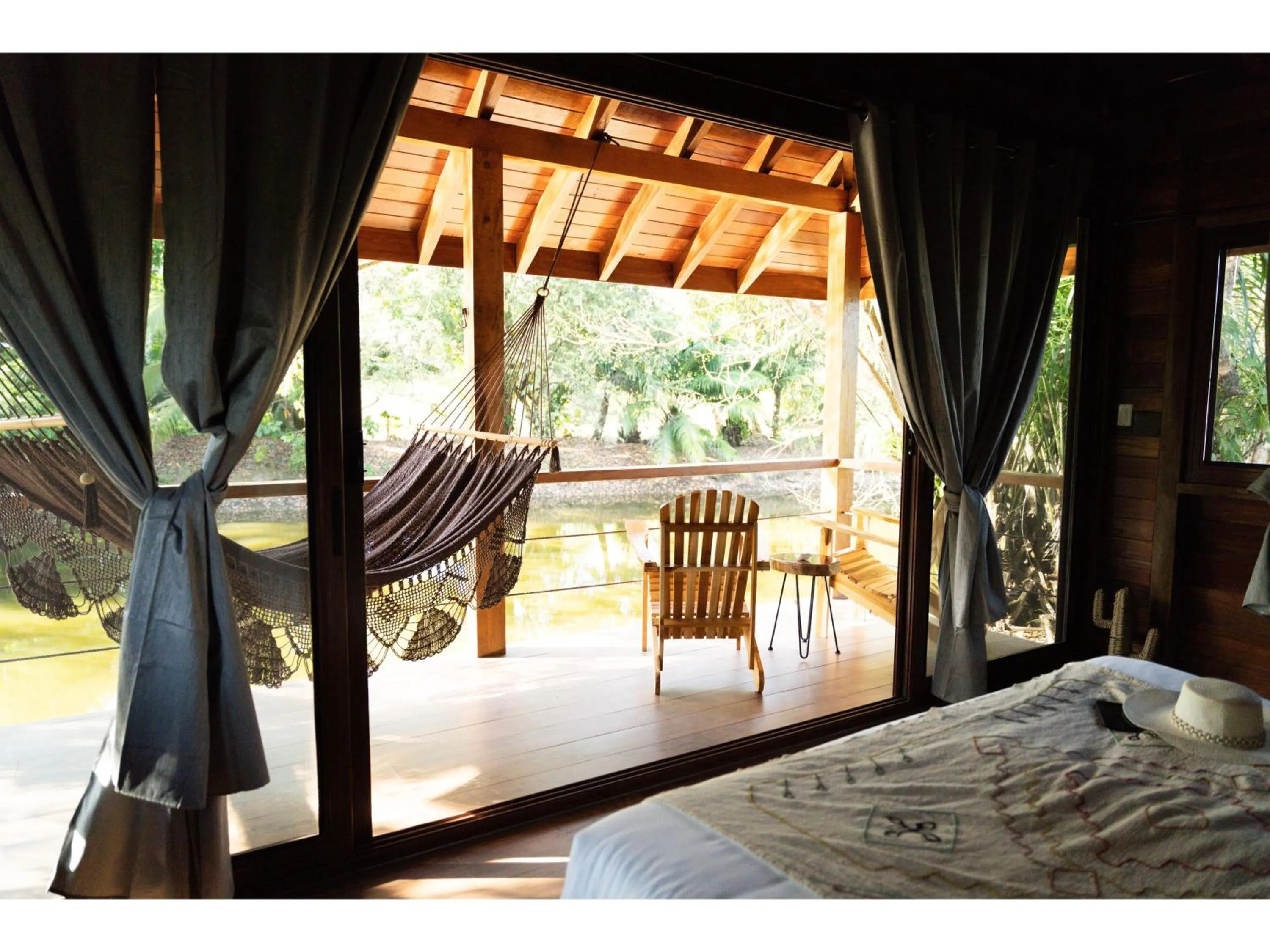 Patio in Catalina's Hideaway