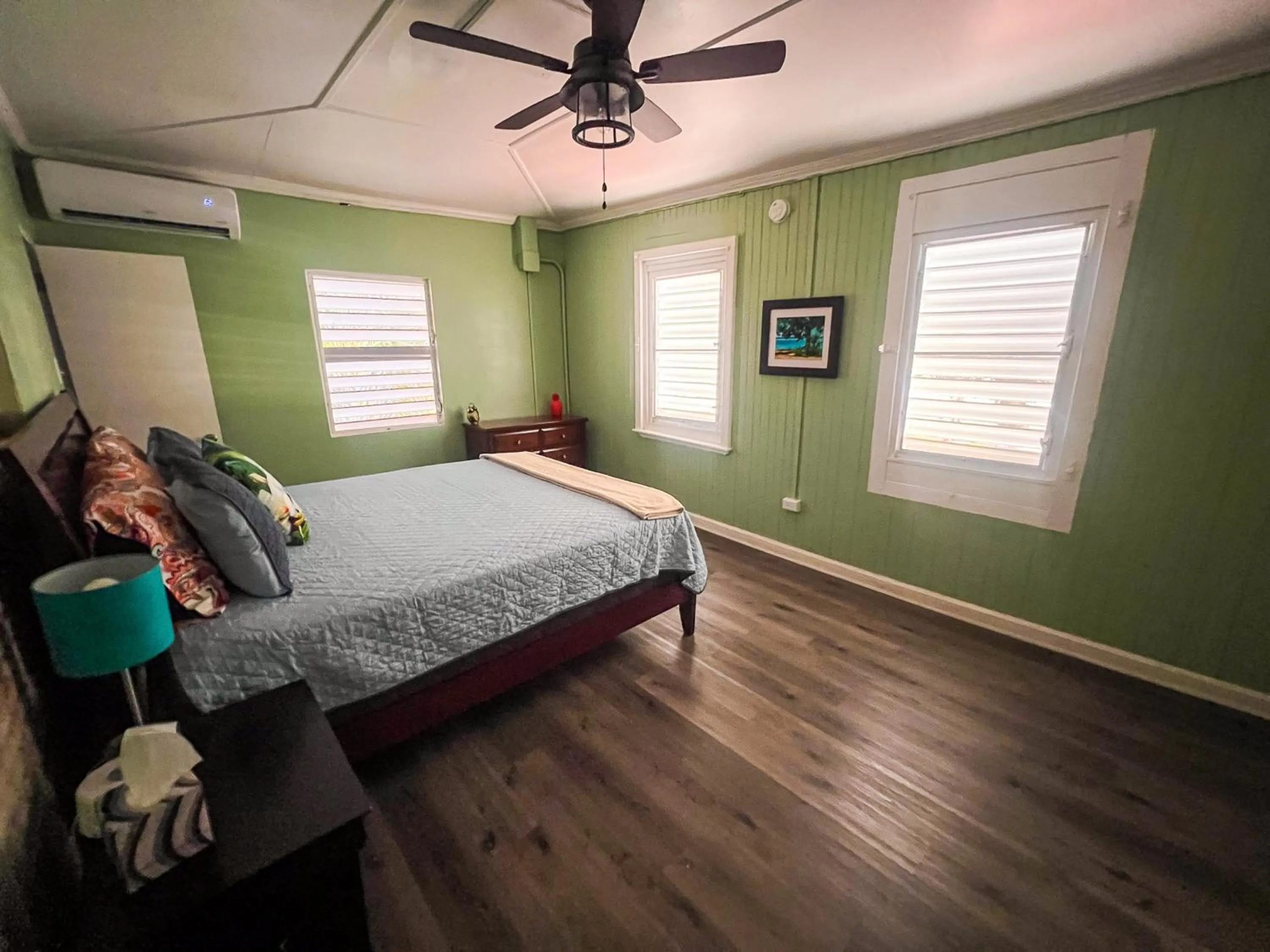 Bedroom, Bed in Victoria House