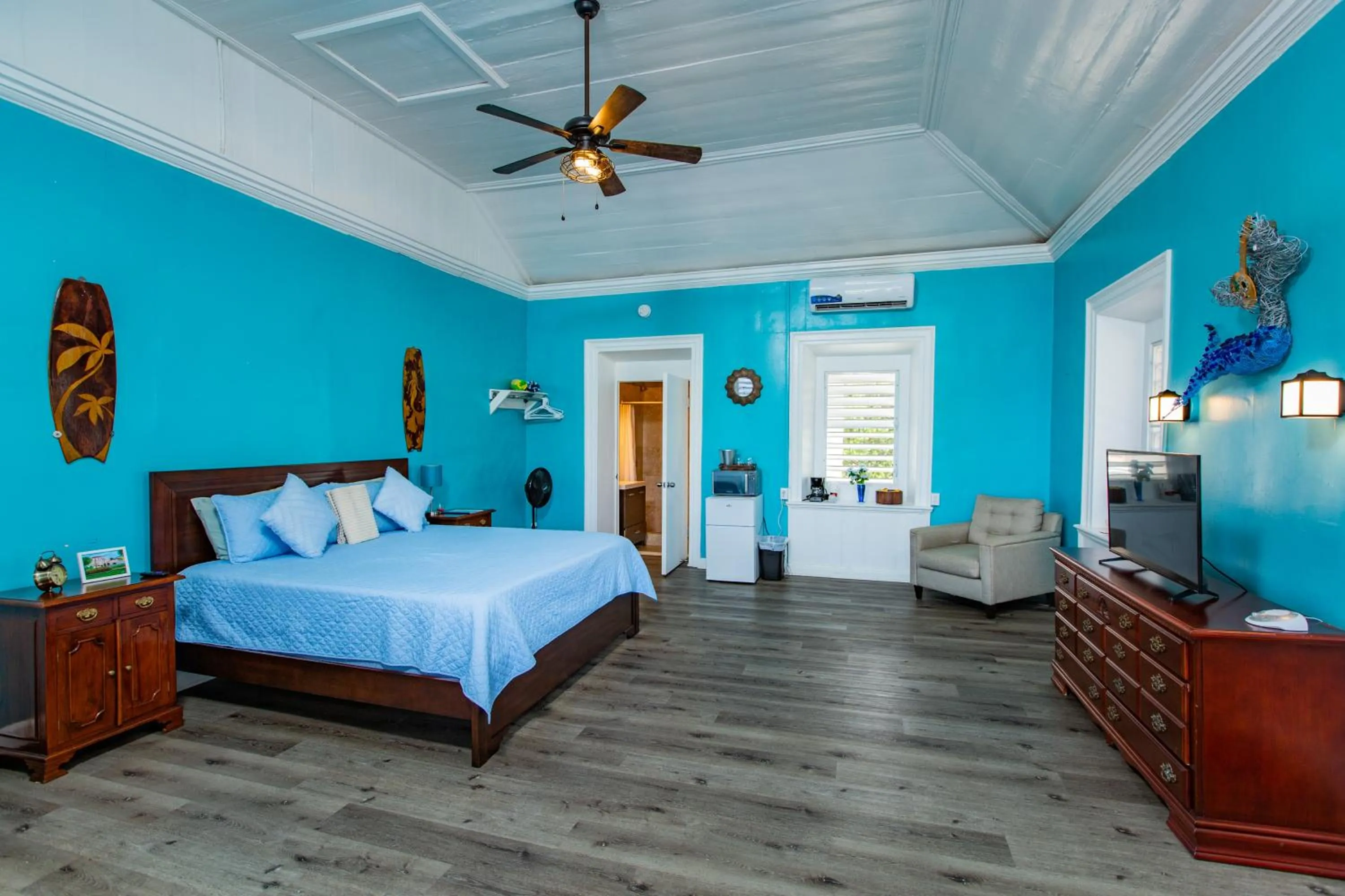 Bedroom, Bed in Victoria House