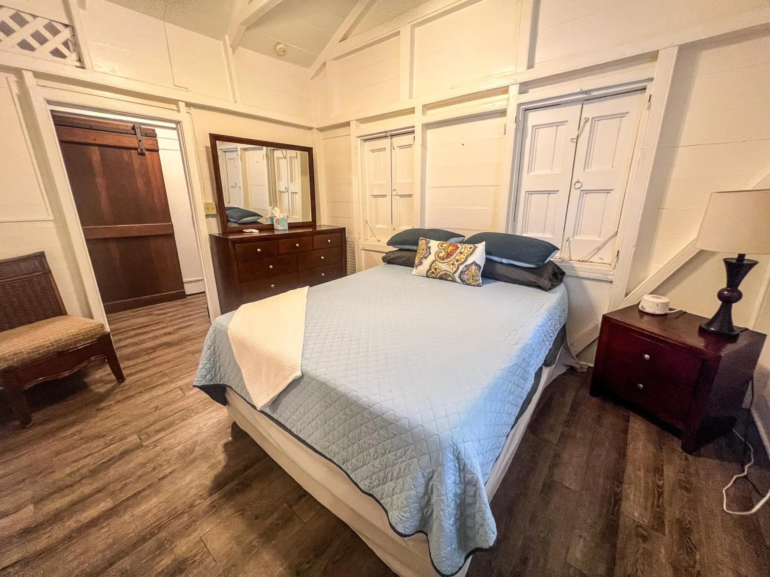 Bedroom, Bed in Victoria House