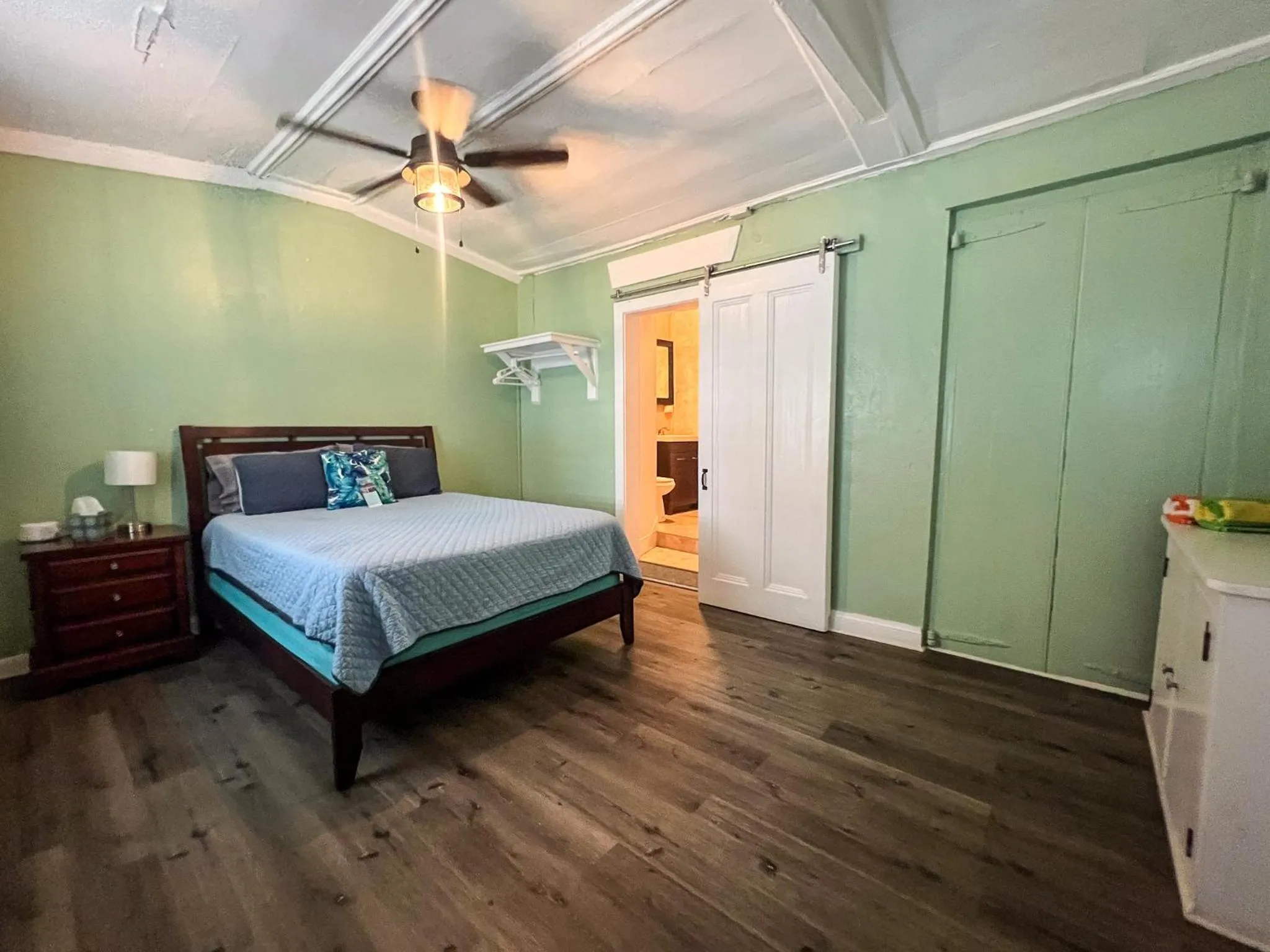 Bedroom, Bed in Victoria House