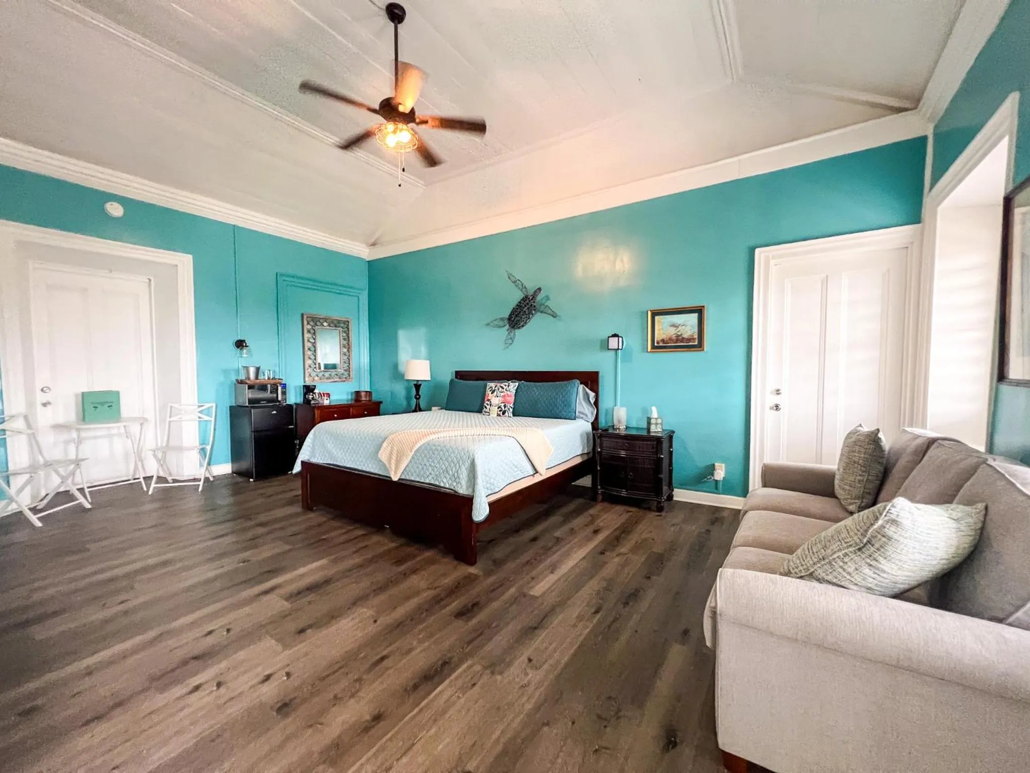 Bedroom, Bed in Victoria House
