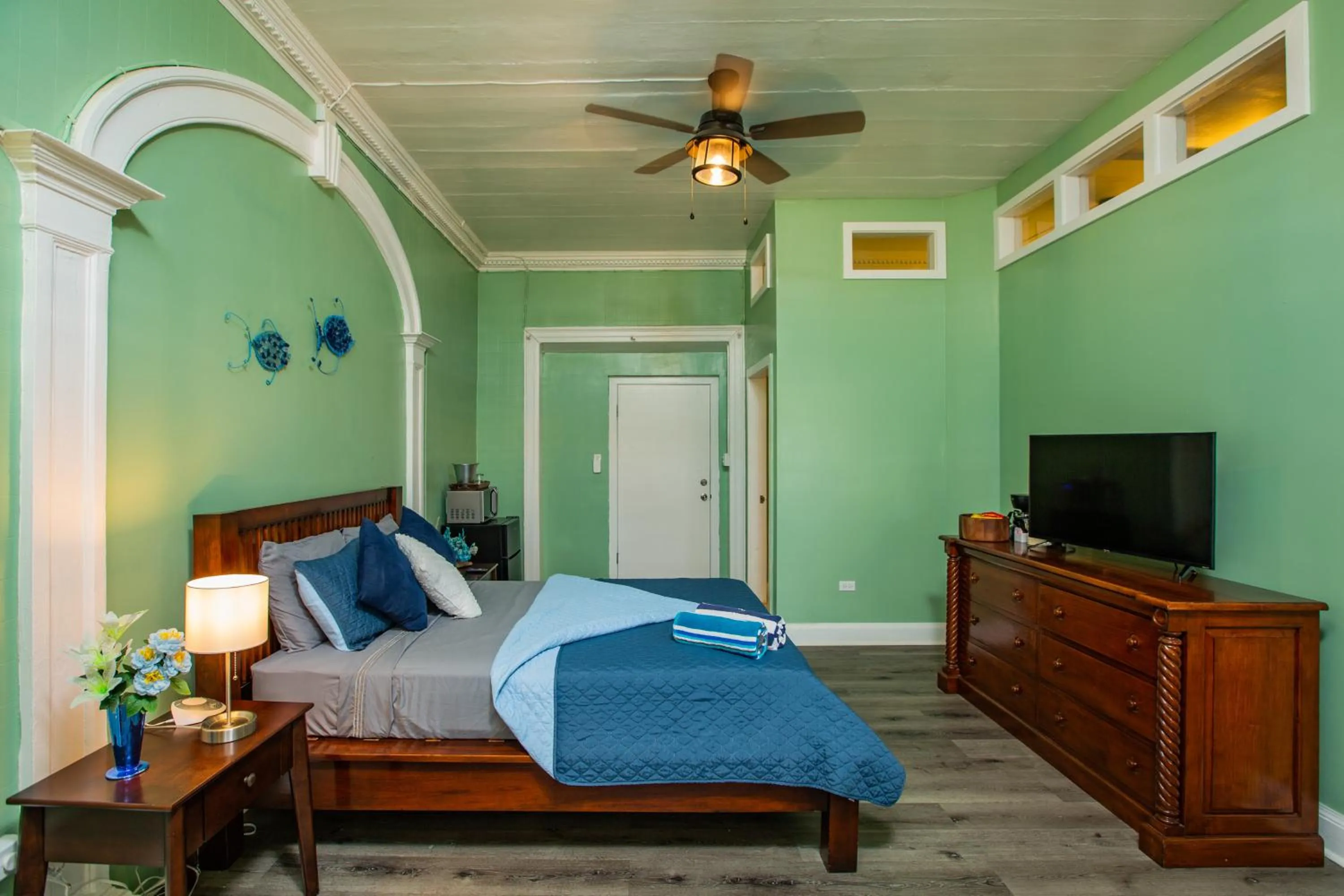 Bedroom, Bed in Victoria House