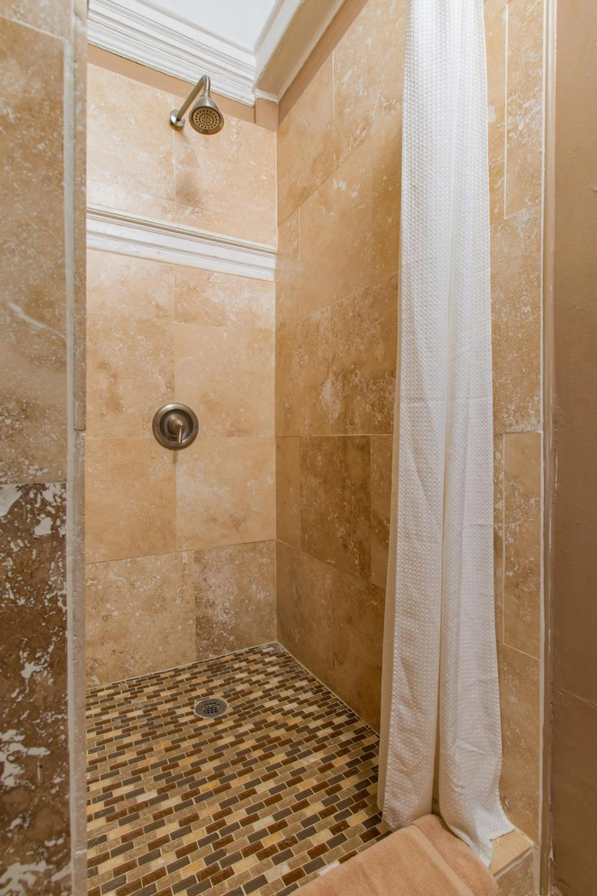 Bathroom in Victoria House