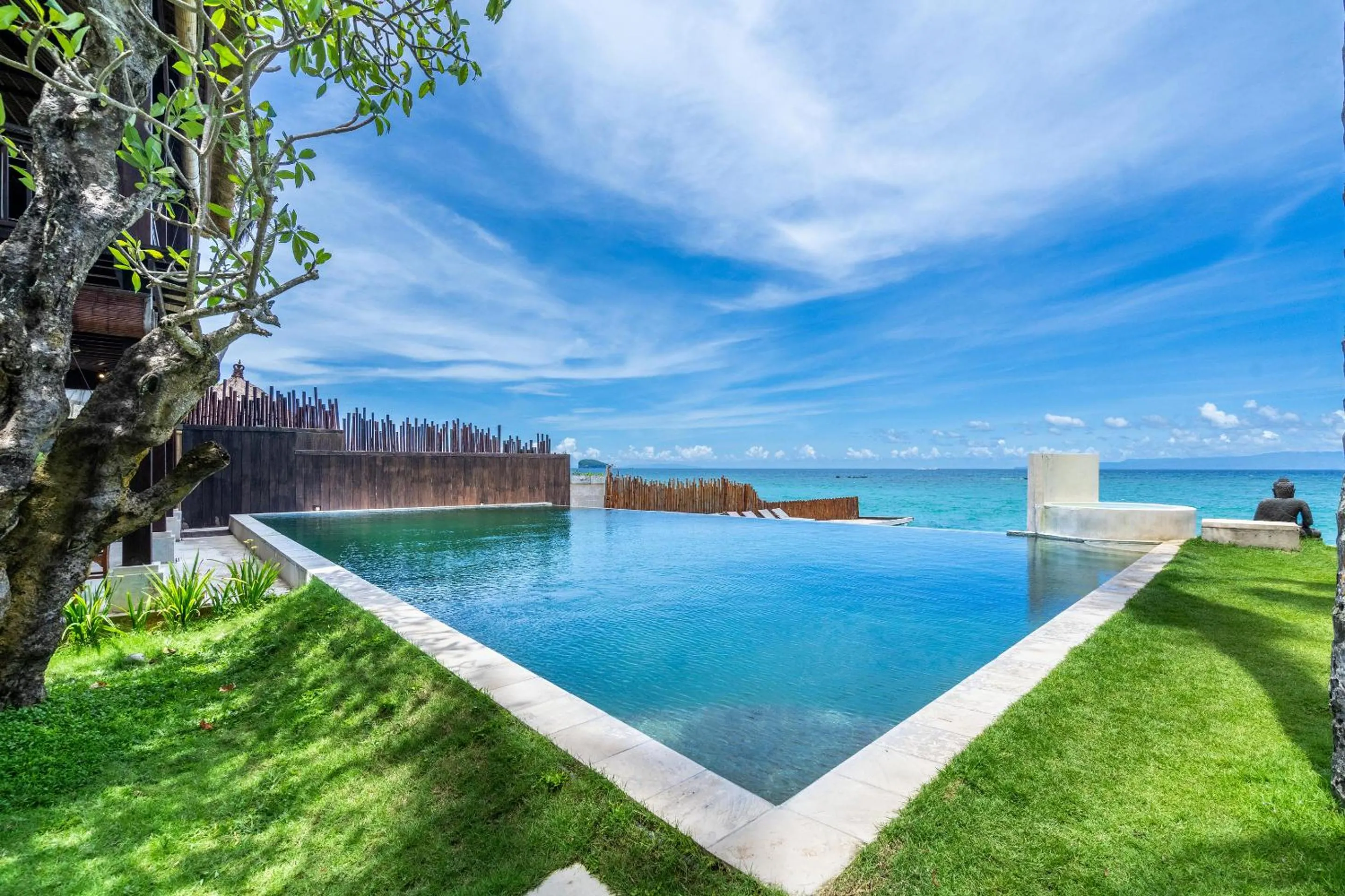 Sea view in The Village of Angels