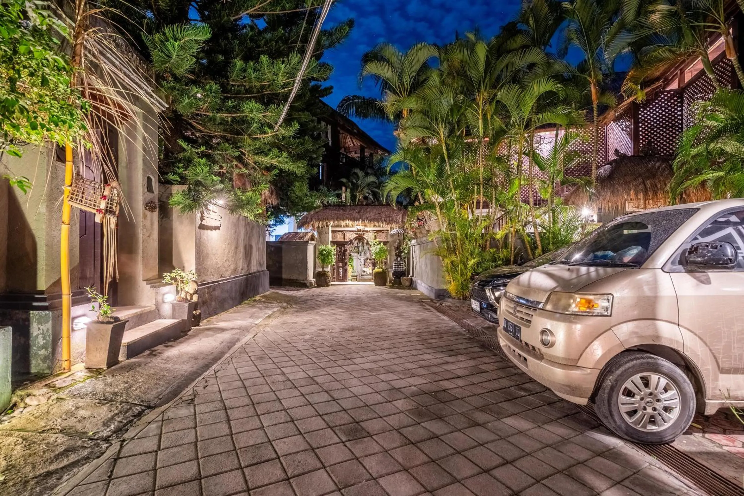 Night in The Village of Angels