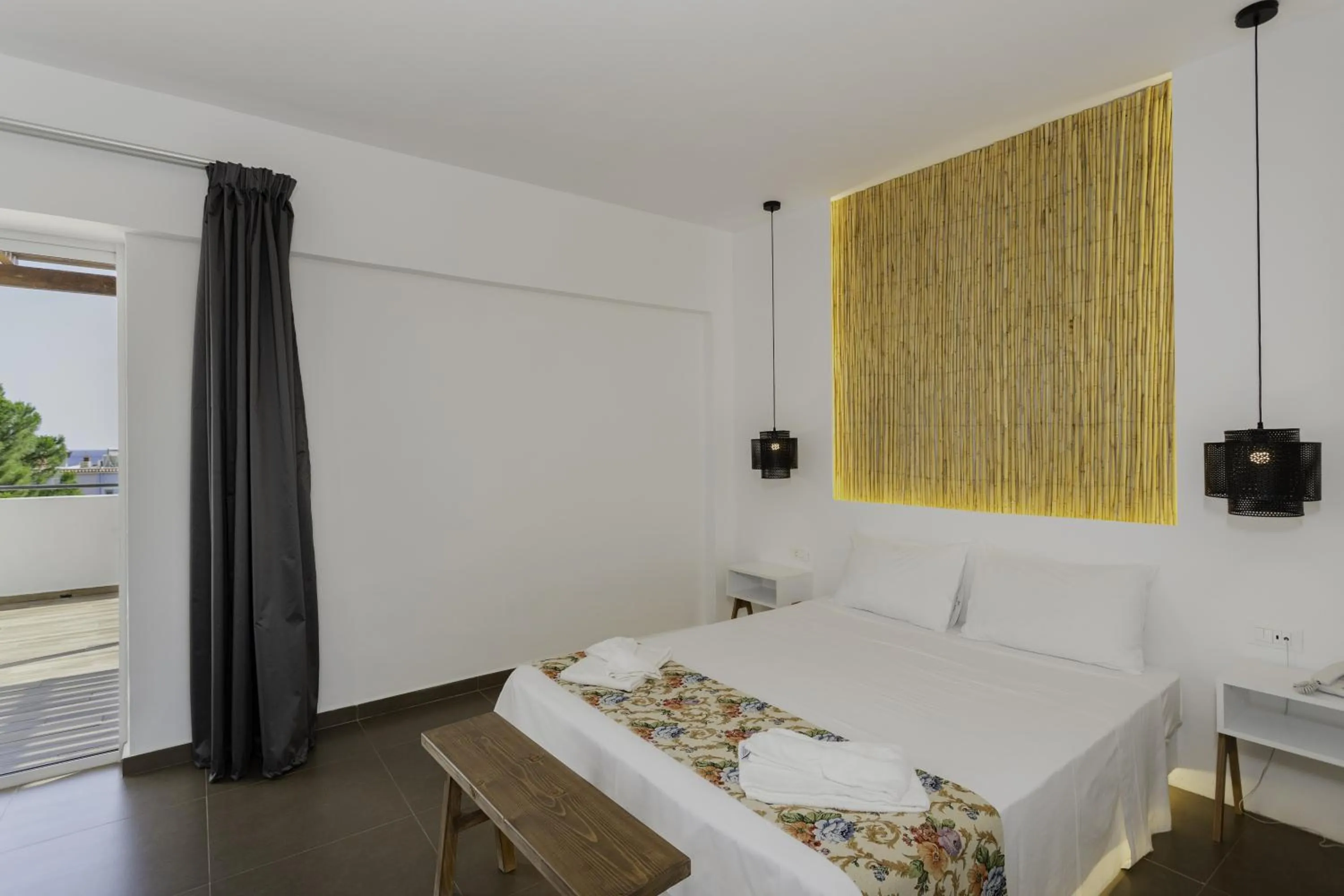 Bedroom, Bed in Belmare Hotel