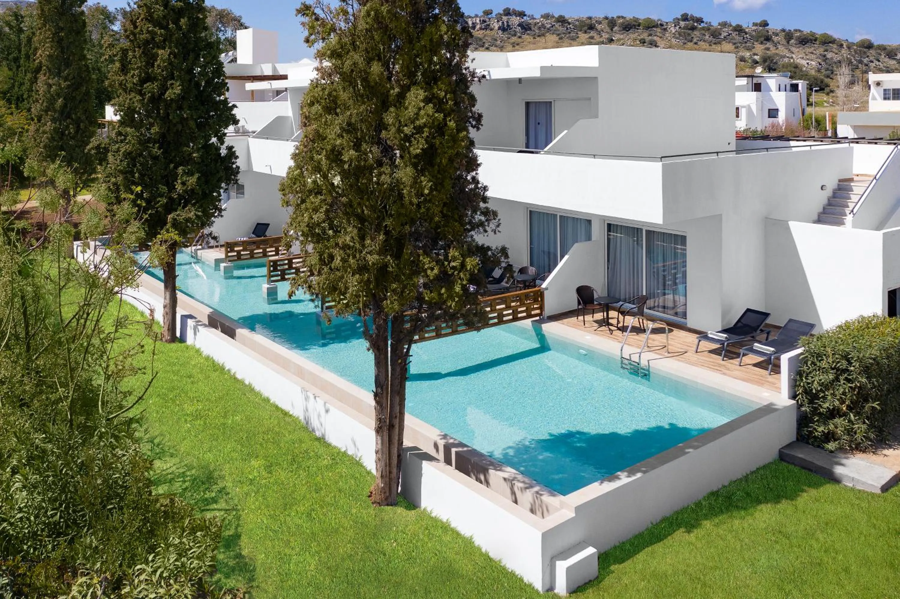 Pool view in Belmare Hotel