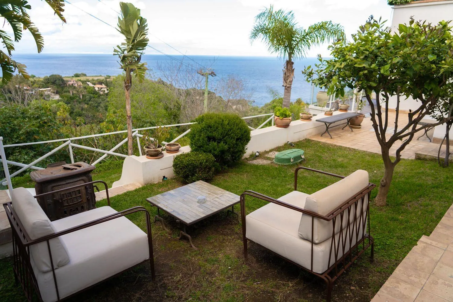 Day in Villa Zagara Garden Spectacular Sea View in Taormina