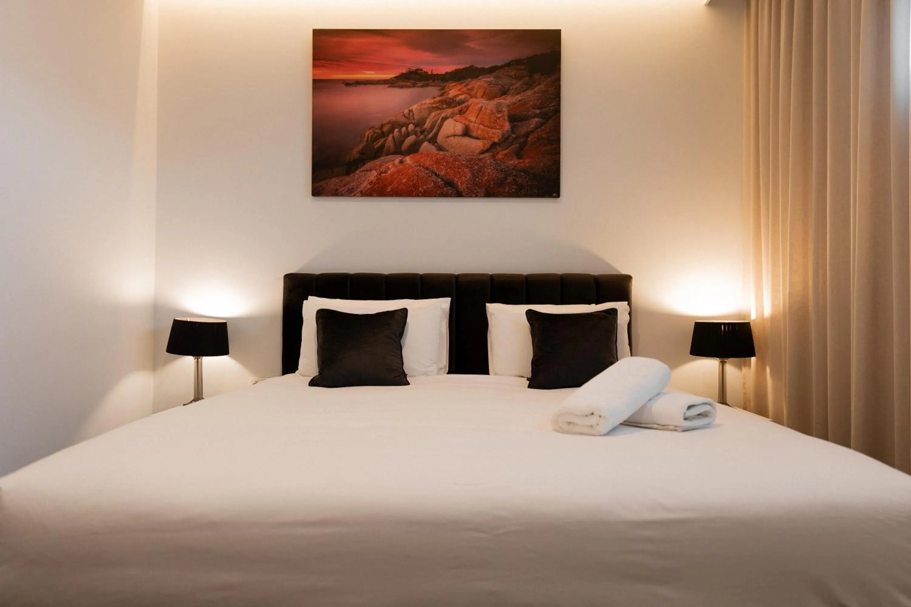 Bed in Bay Of Fires Apartments - Town Centre