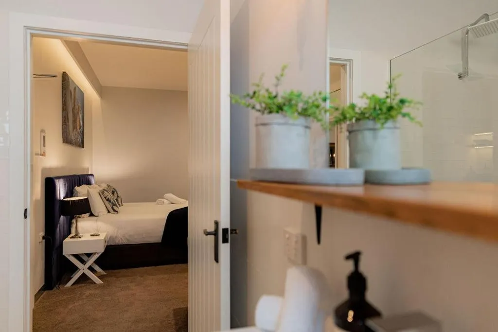 Bed in Bay Of Fires Apartments - Town Centre