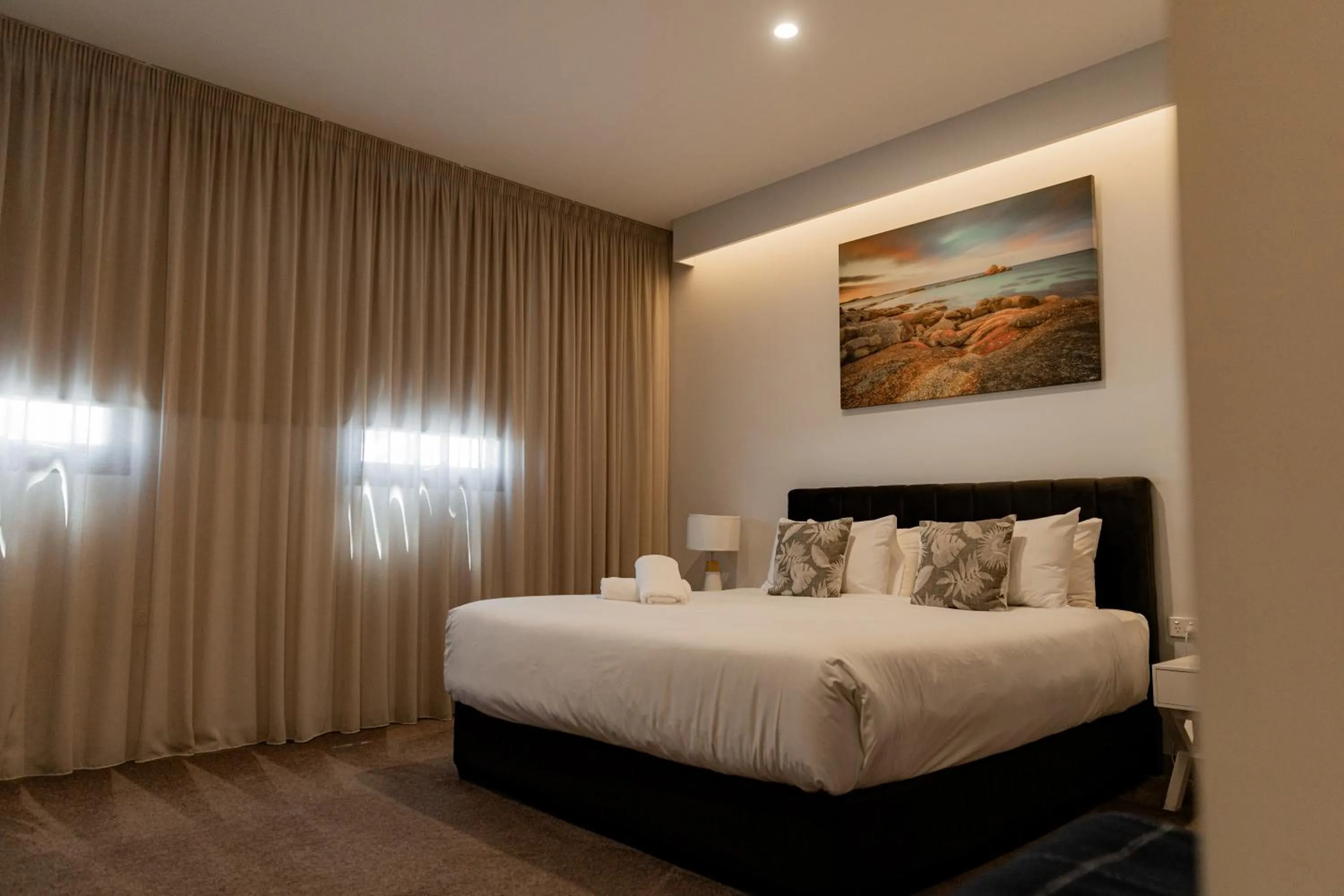 Bed in Bay Of Fires Apartments - Town Centre