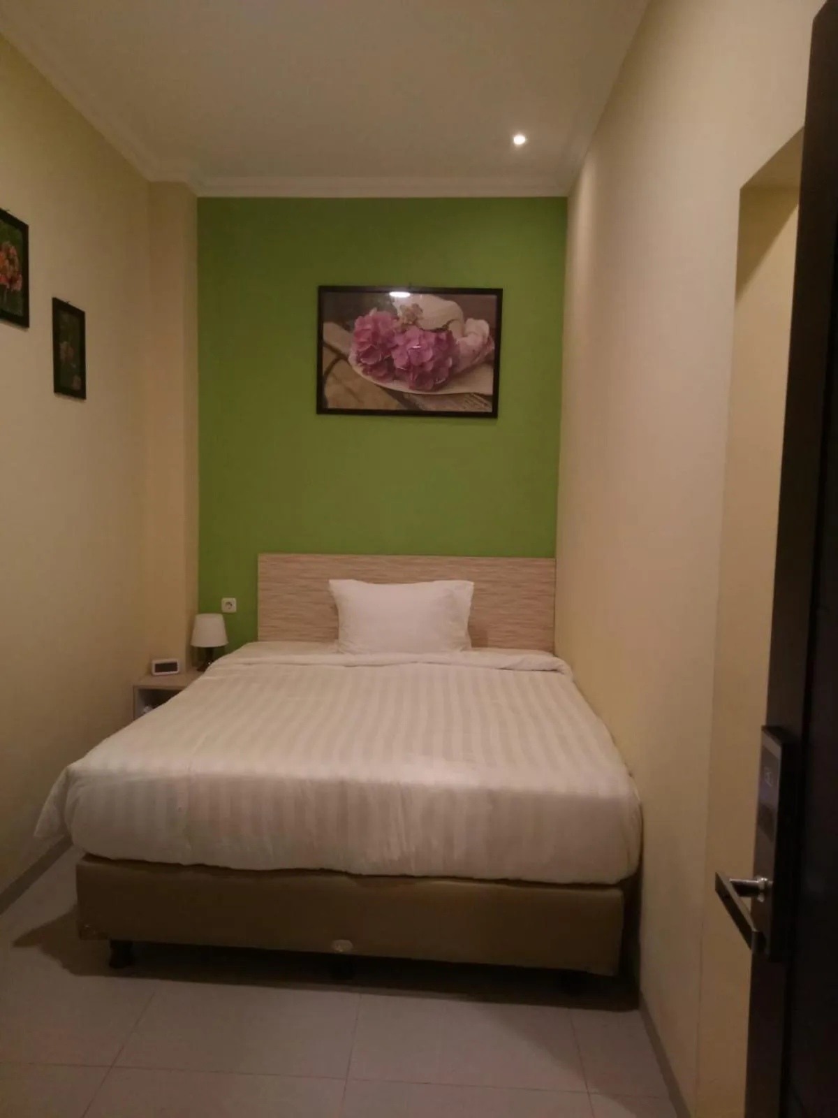 Photo of the whole room in Asoka Resort Banten