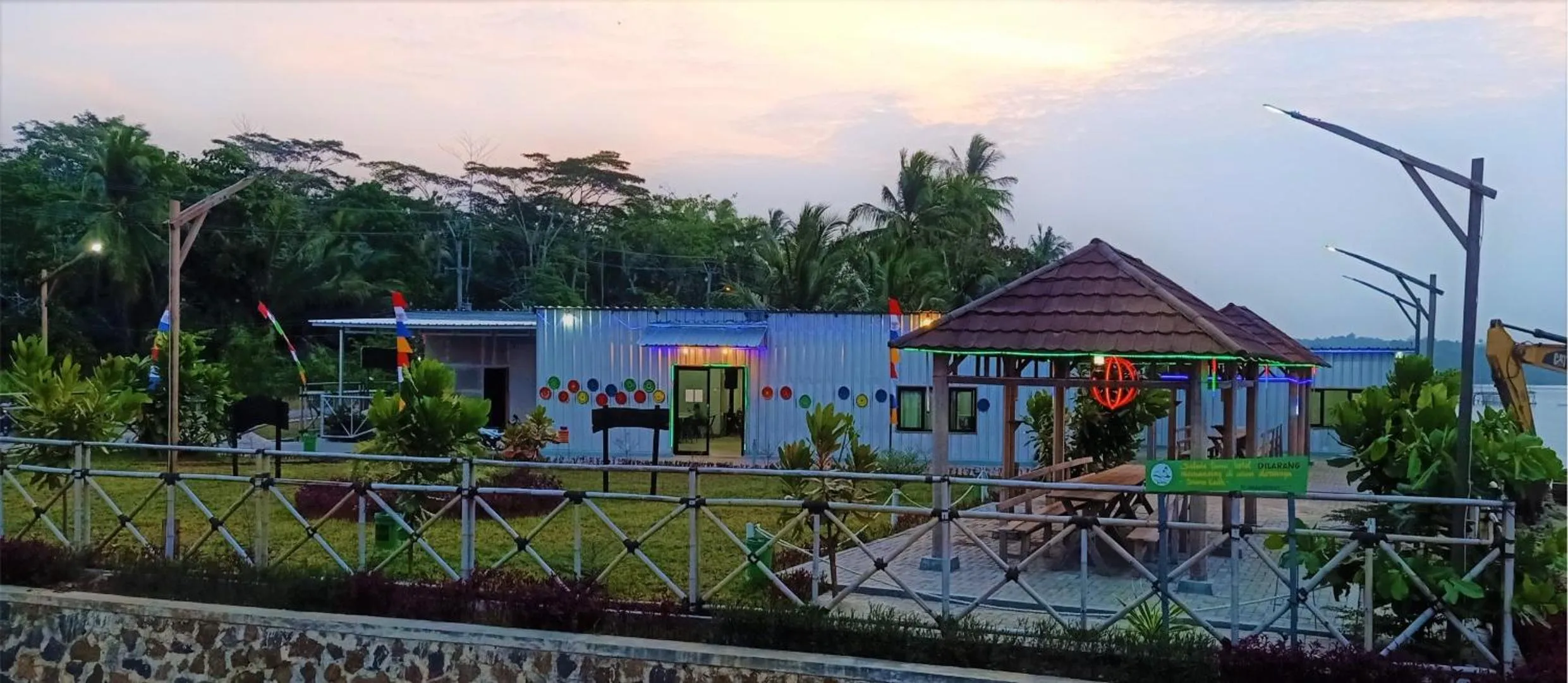 Restaurant/places to eat in Asoka Resort Banten