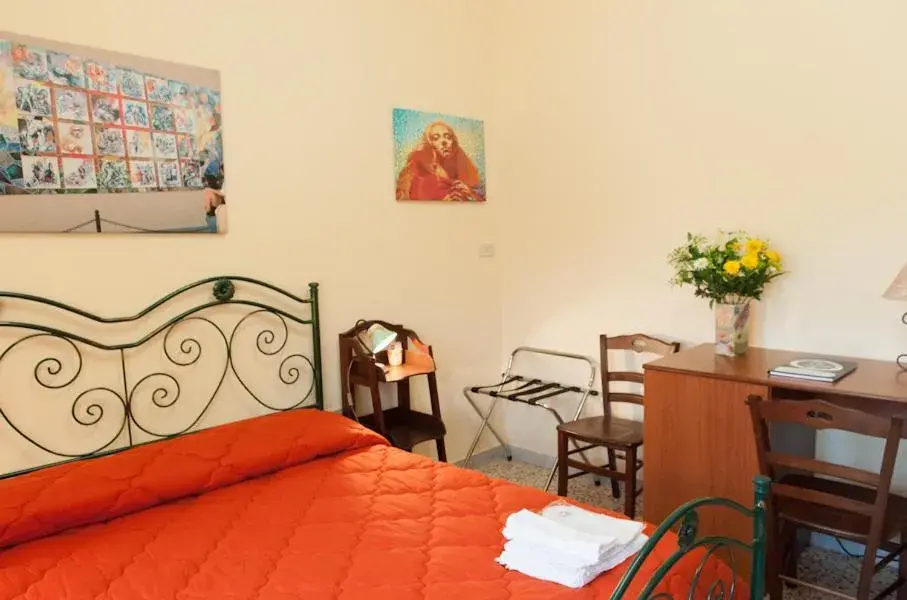 Double Room in Il Covo degli Artisti Double Room in Il Covo degli Artisti