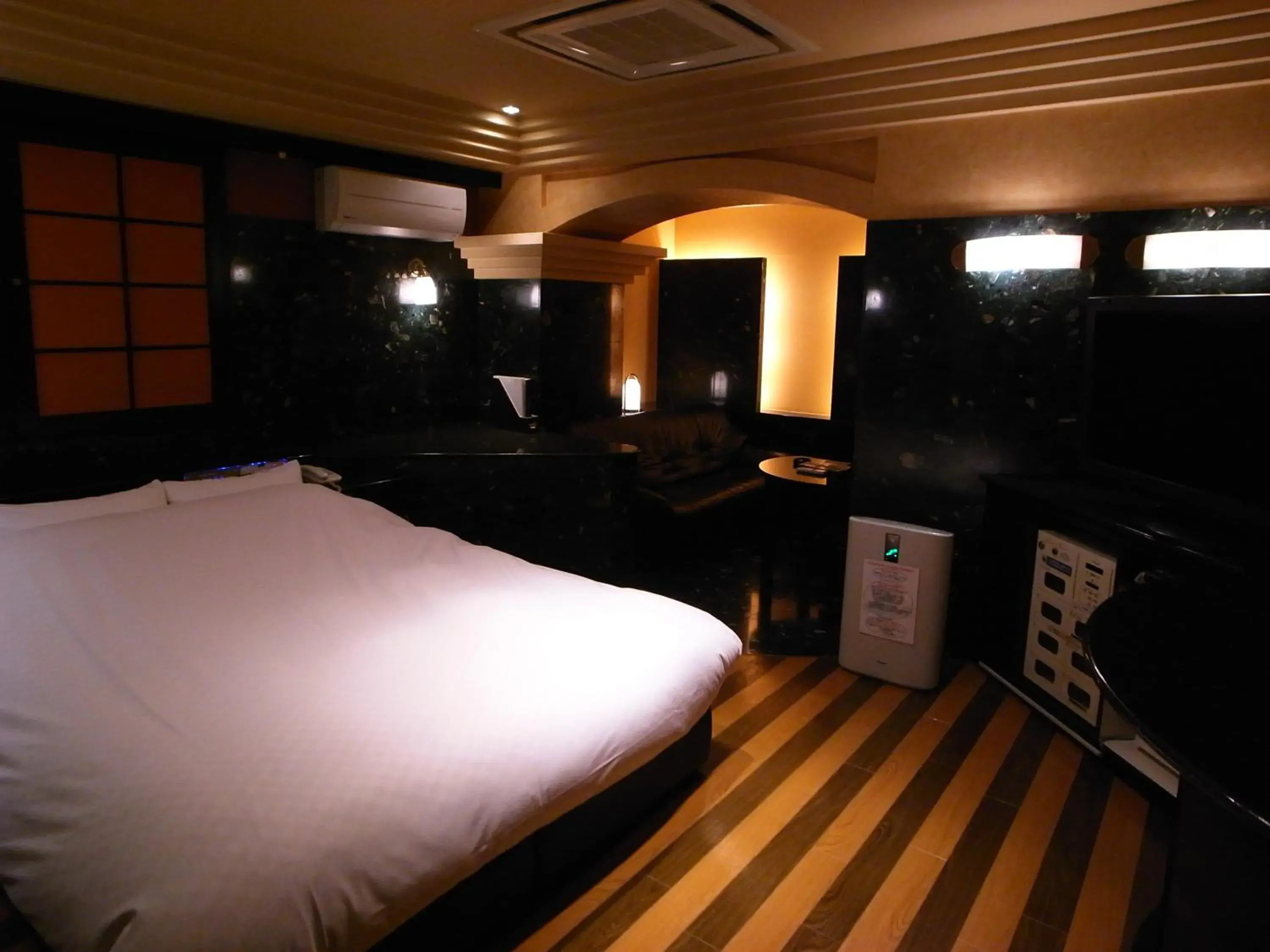 King Room - single occupancy in HOTEL K VILLAGE King Room - single occupancy in HOTEL K VILLAGE
