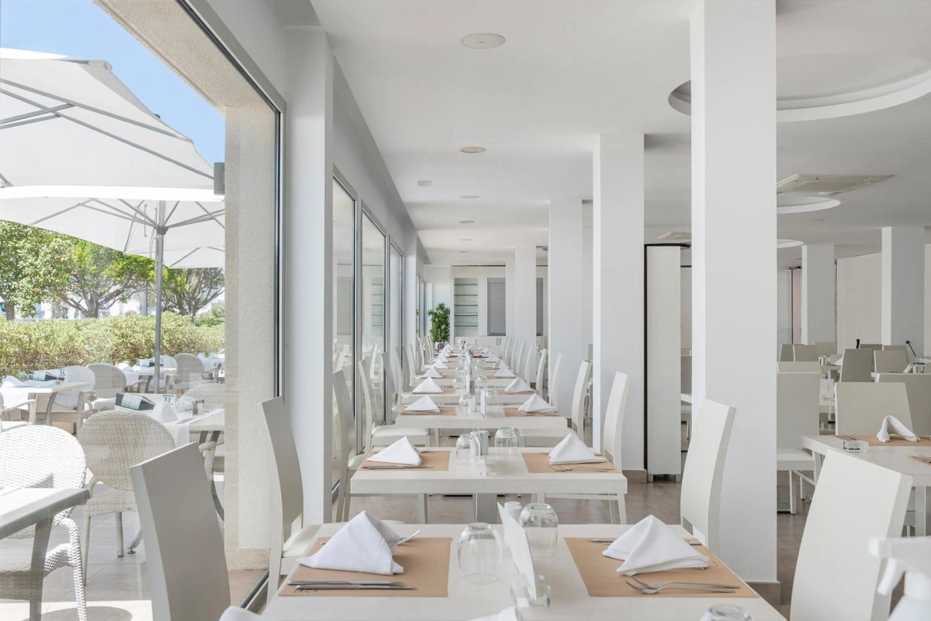 Restaurant/places to eat in Trendhotel Alcudia - Adults Only