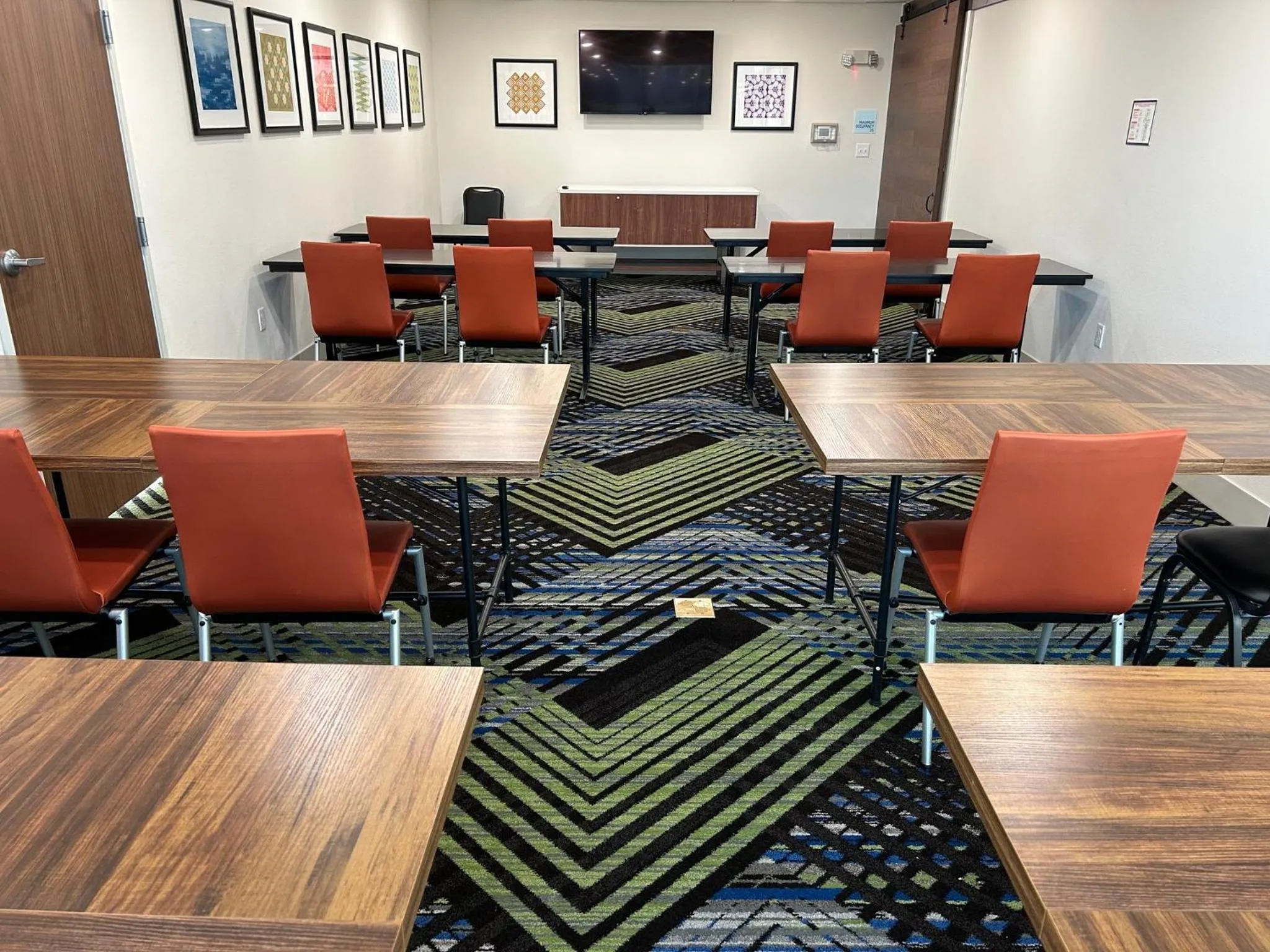 Meeting/conference room in Holiday Inn Express & Suites - Abingdon by IHG